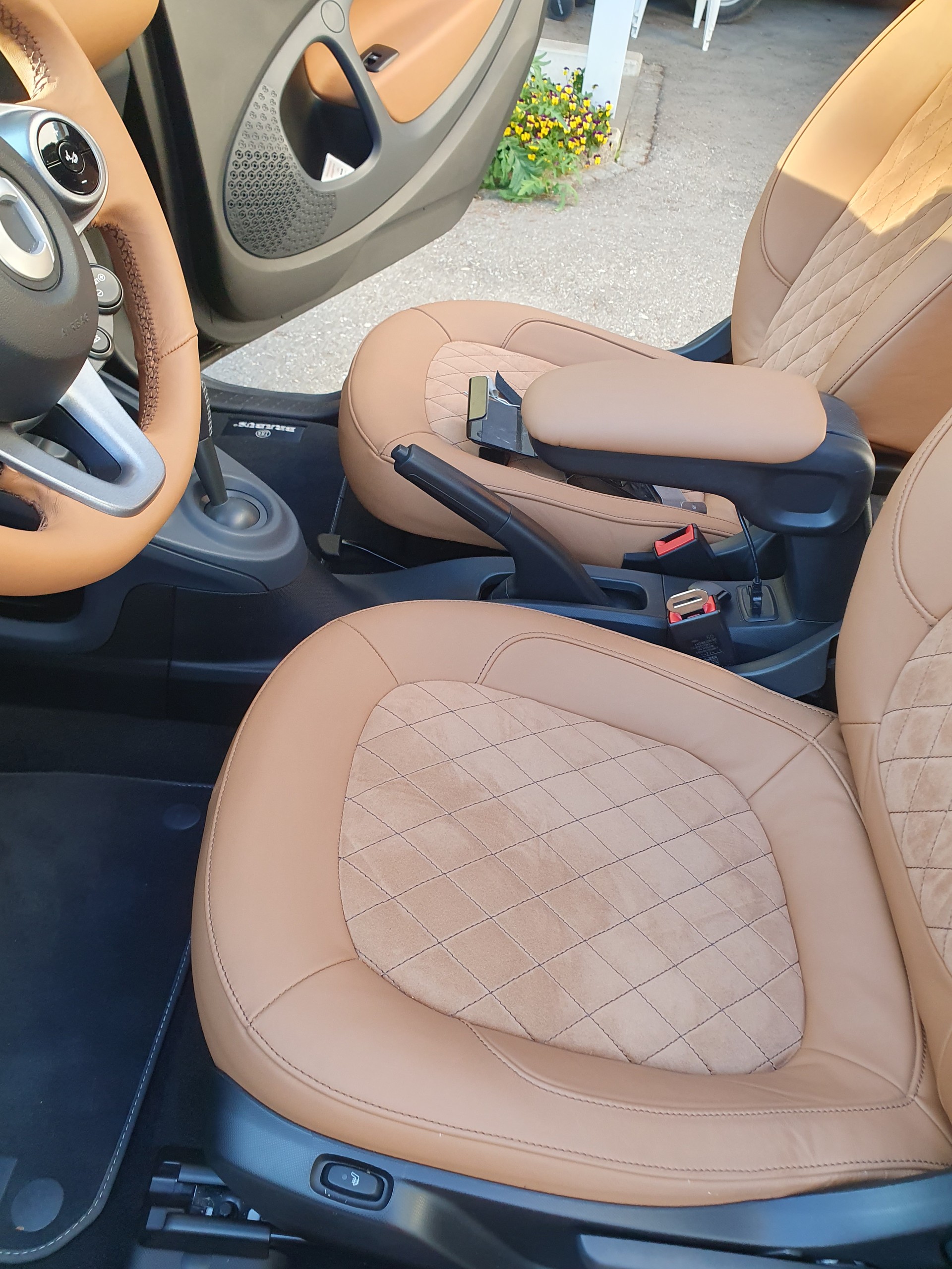 SMART Brabus Cabrio Xclusive-image-4