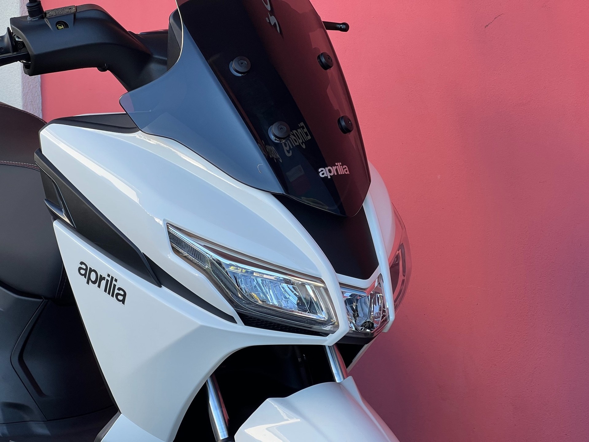 APRILIA SXR 50 (45kM/h)-showroom-element-2