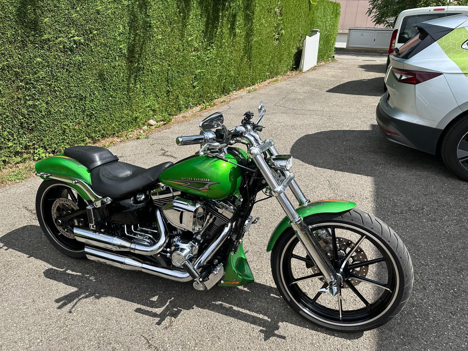 HARLEY-DAVIDSON FXSB Breakout 103 ABS-image-0