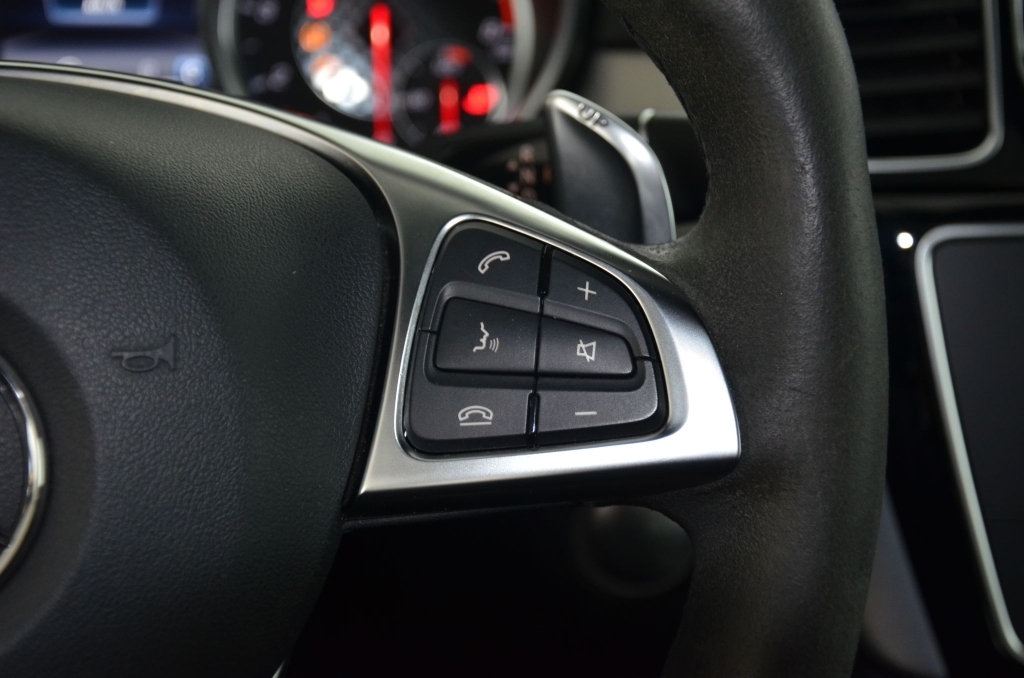 MERCEDES-BENZ GLE 43 AMG 4Matic 9G-Tronic-image-19