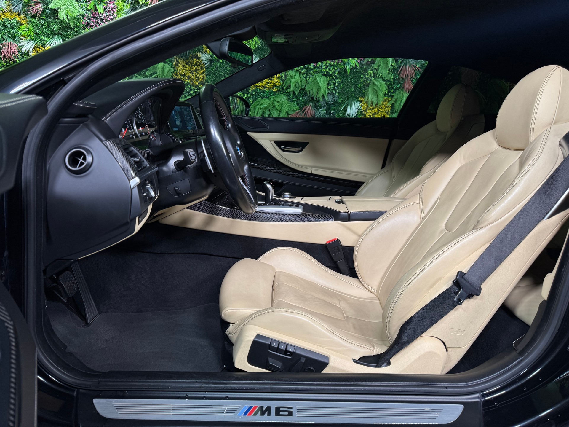 BMW M6 Competition Coupé Drivelogic-image-9