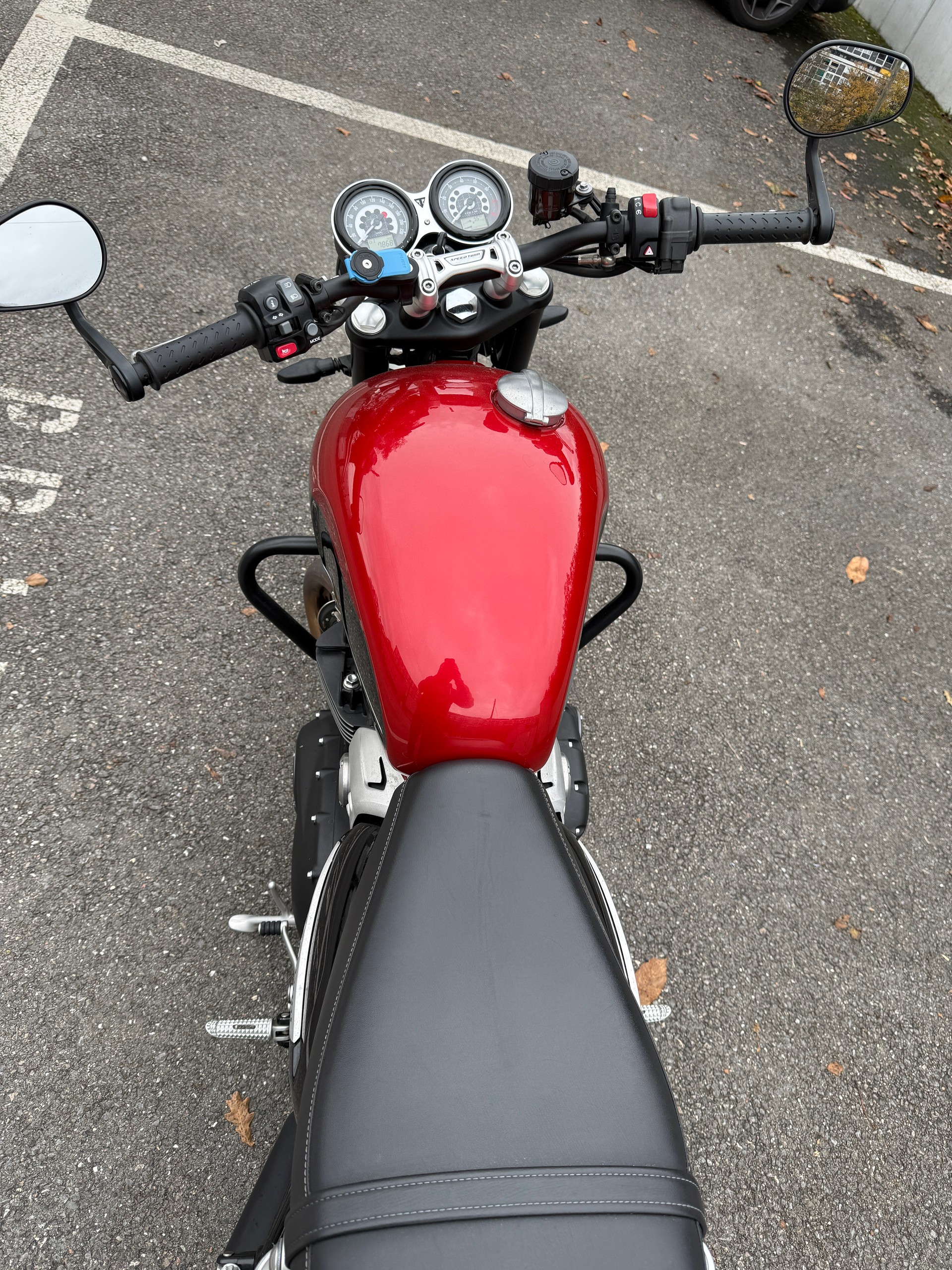 TRIUMPH Speed Twin 1200-image-4