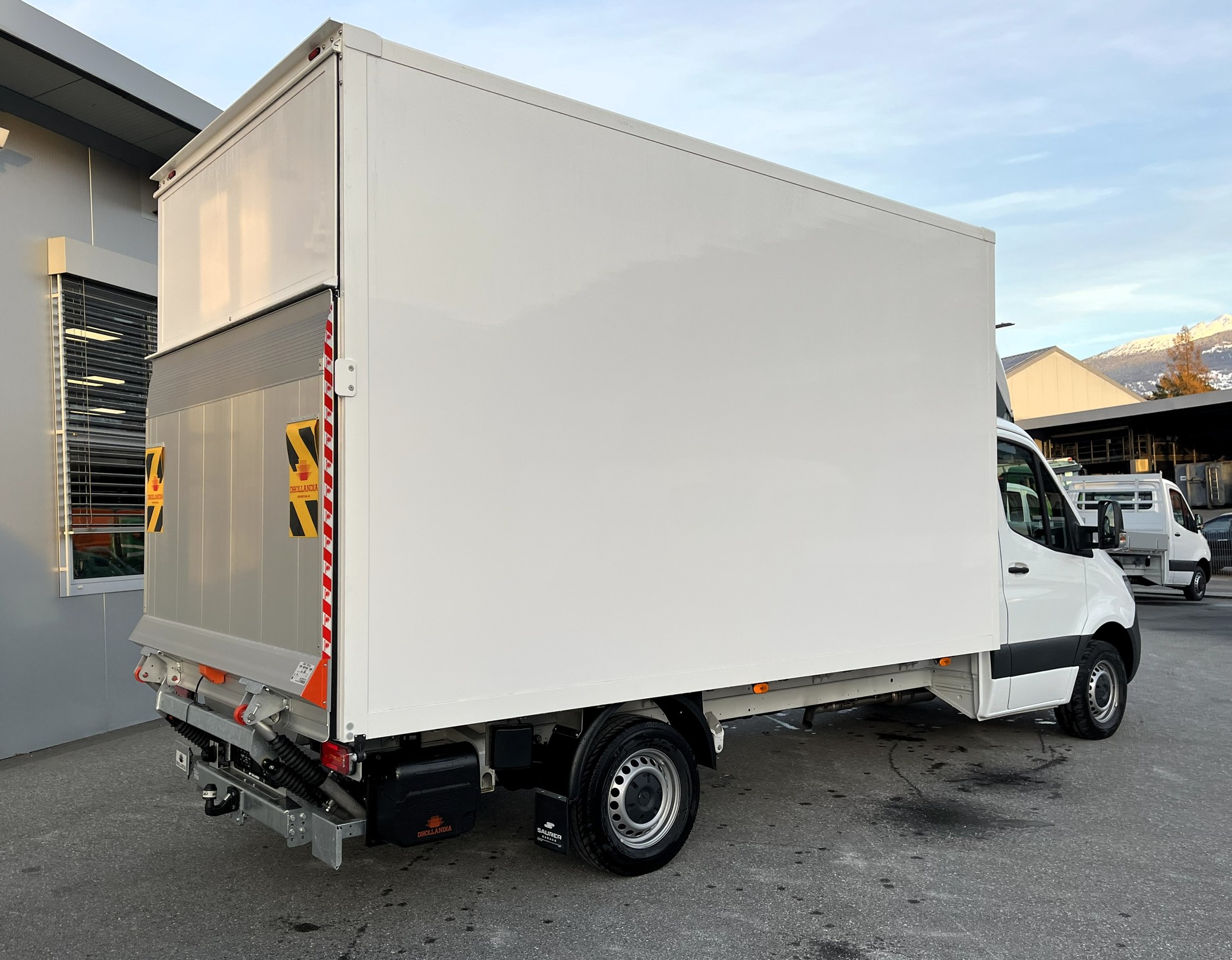 MERCEDES-BENZ 319 CDI-showroom-element-2