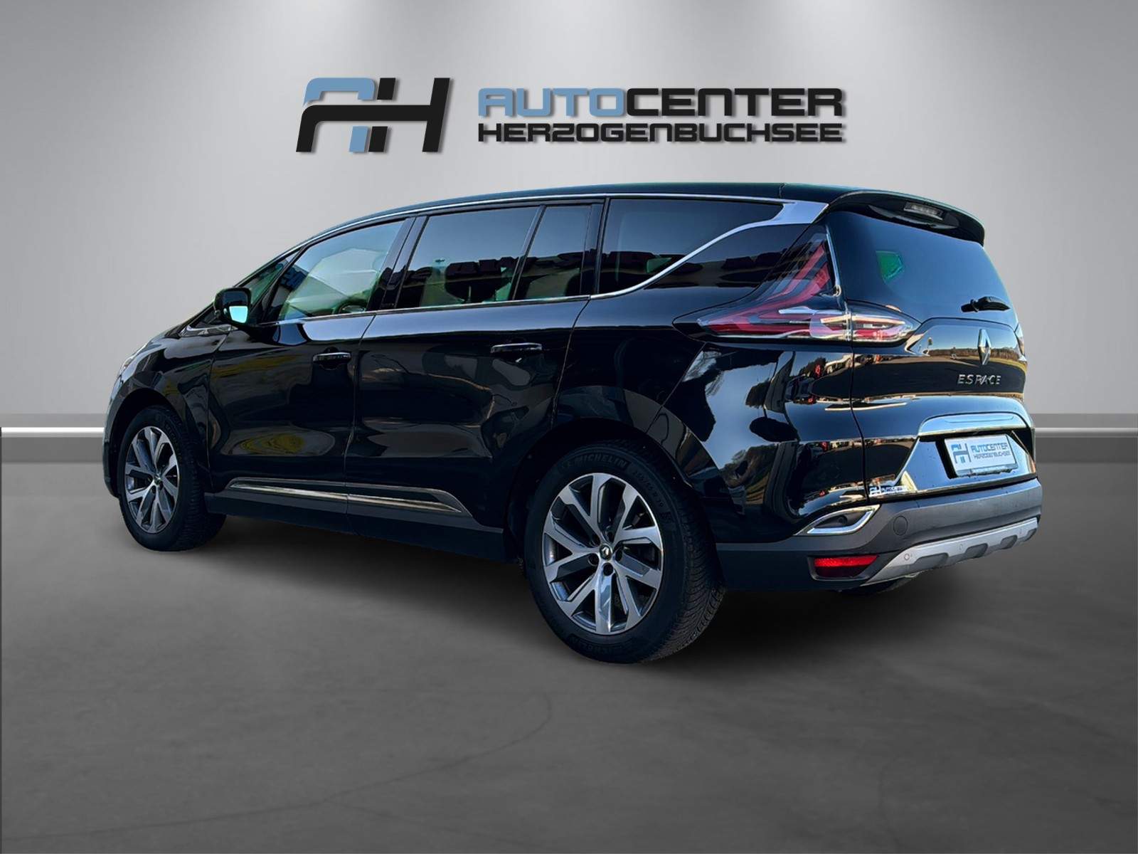 RENAULT Espace 1.8 TCe Intens EDC-showroom-element-3