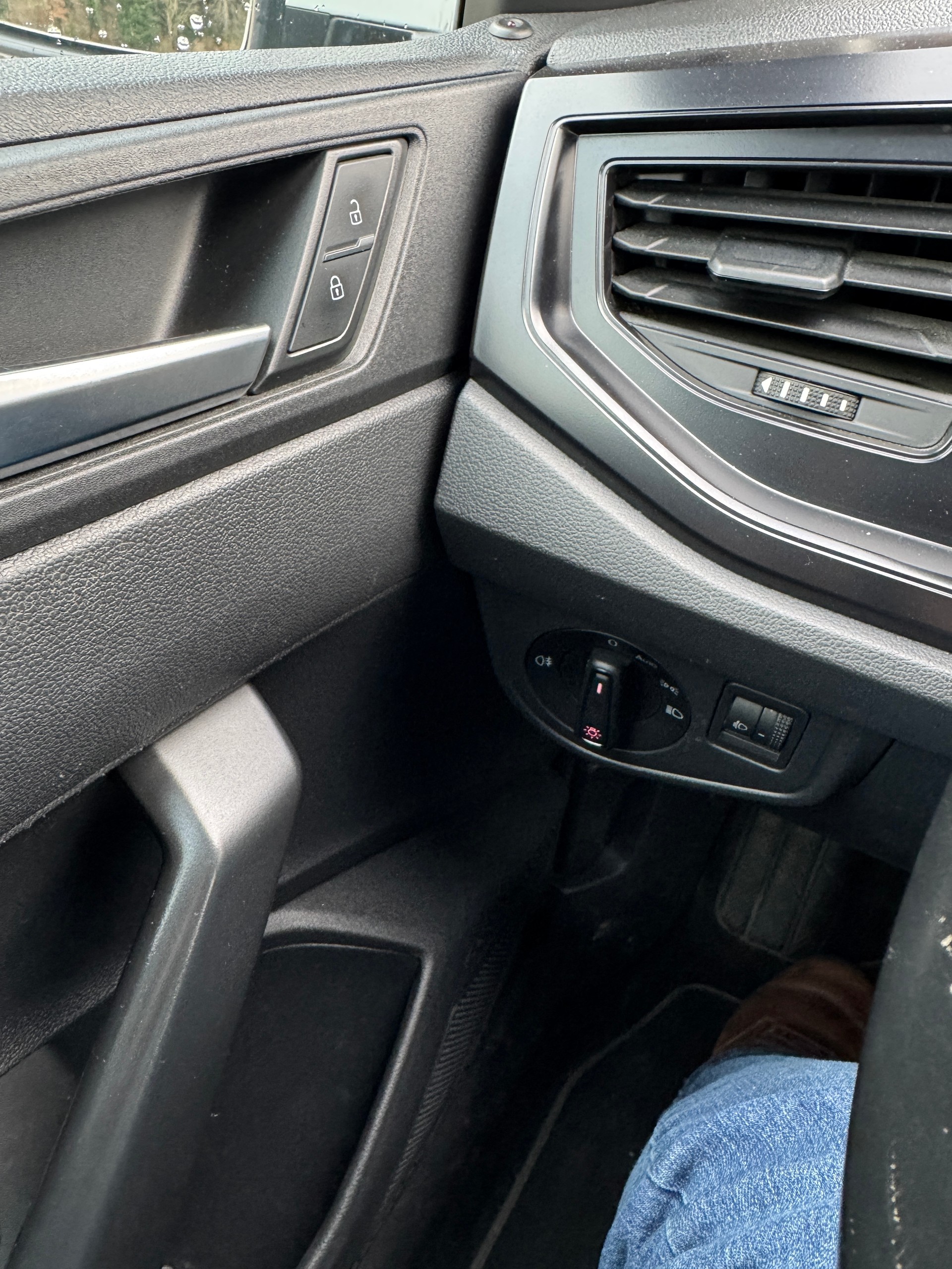 VW Polo 1.0 MPl-image-15