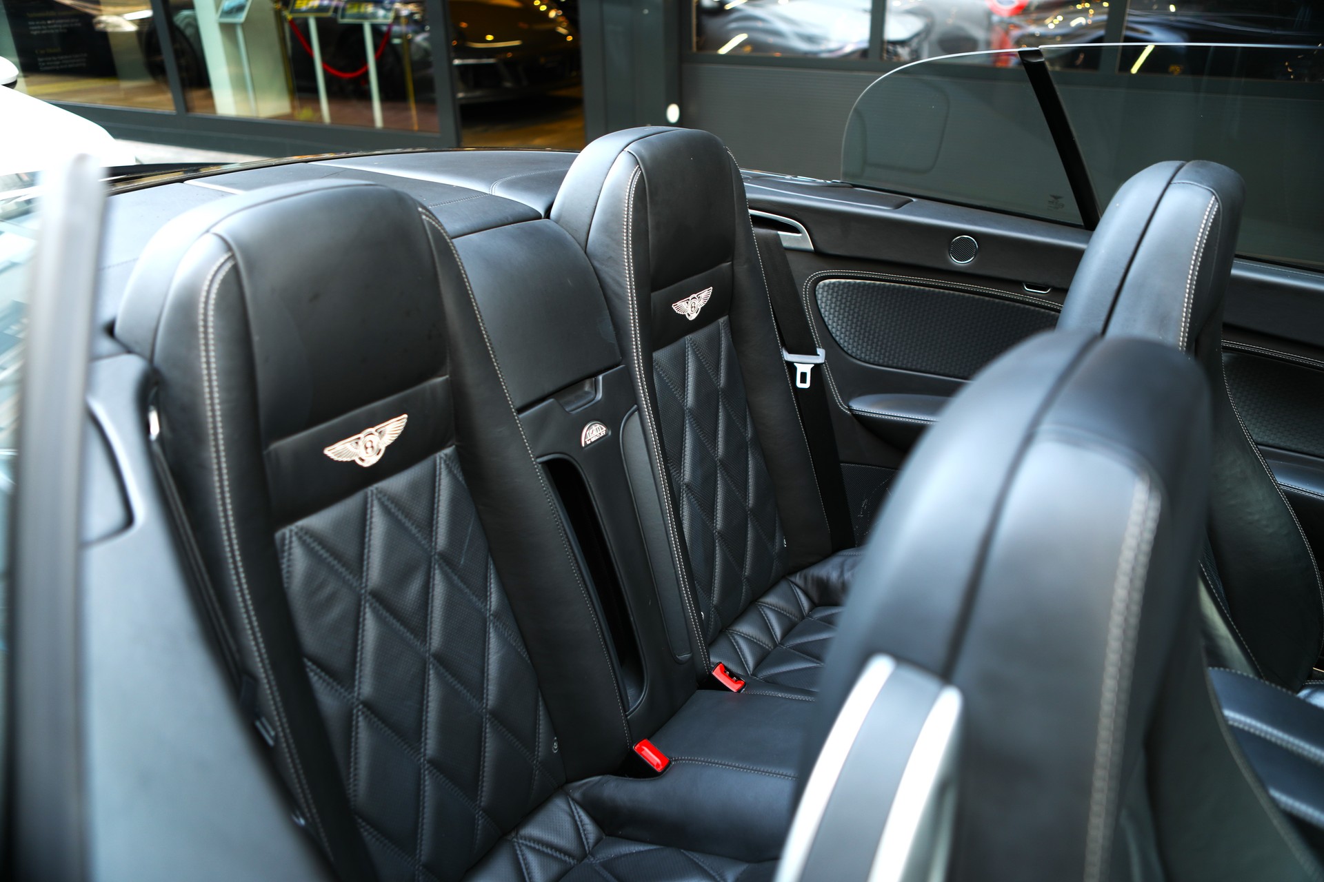 BENTLEY Continental GTC Speed 6.0-image-4