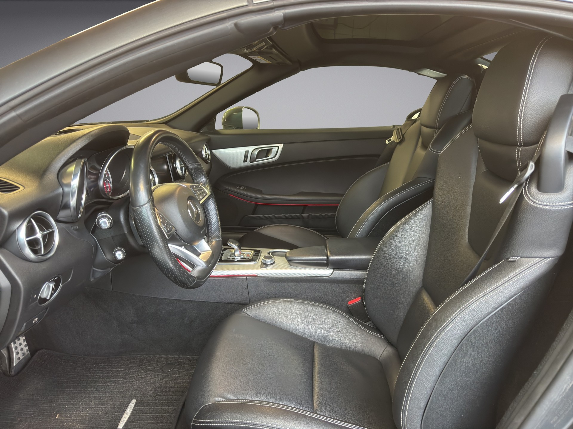MERCEDES-BENZ SLC 180 Cabriolet-image-6