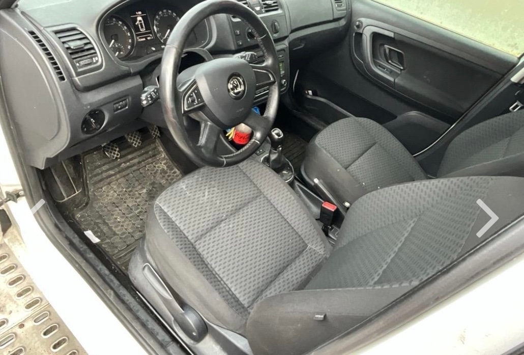 SKODA Fabia 1.2 TDI Greenline-image-4