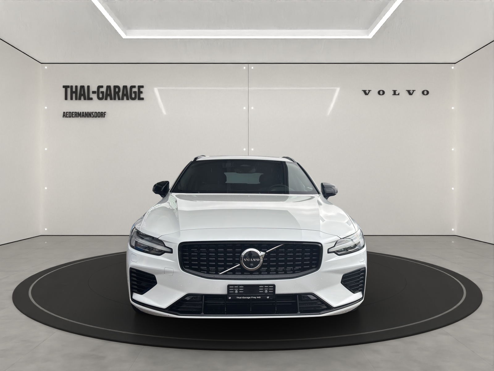 VOLVO V60 2.0 T6 TE Plus Dark eAWD-showroom-element-1