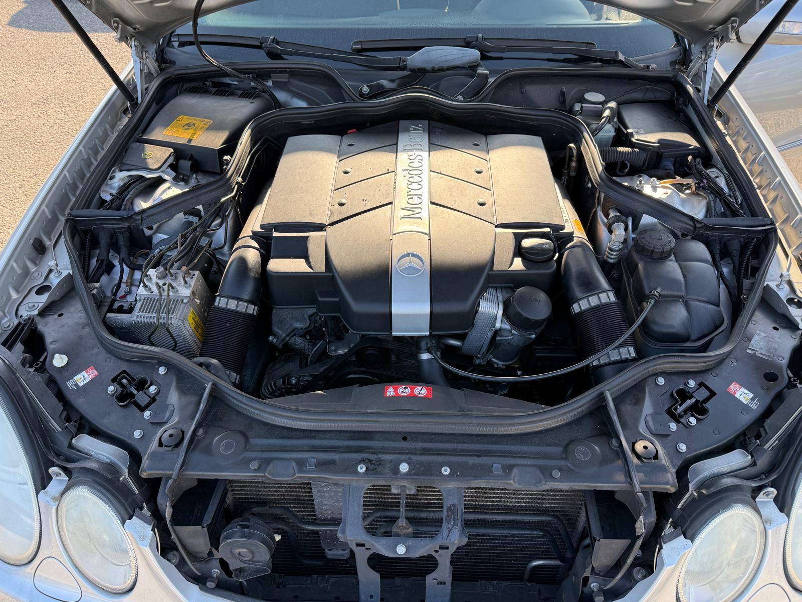 MERCEDES-BENZ E 240 2.6 V6-image-11