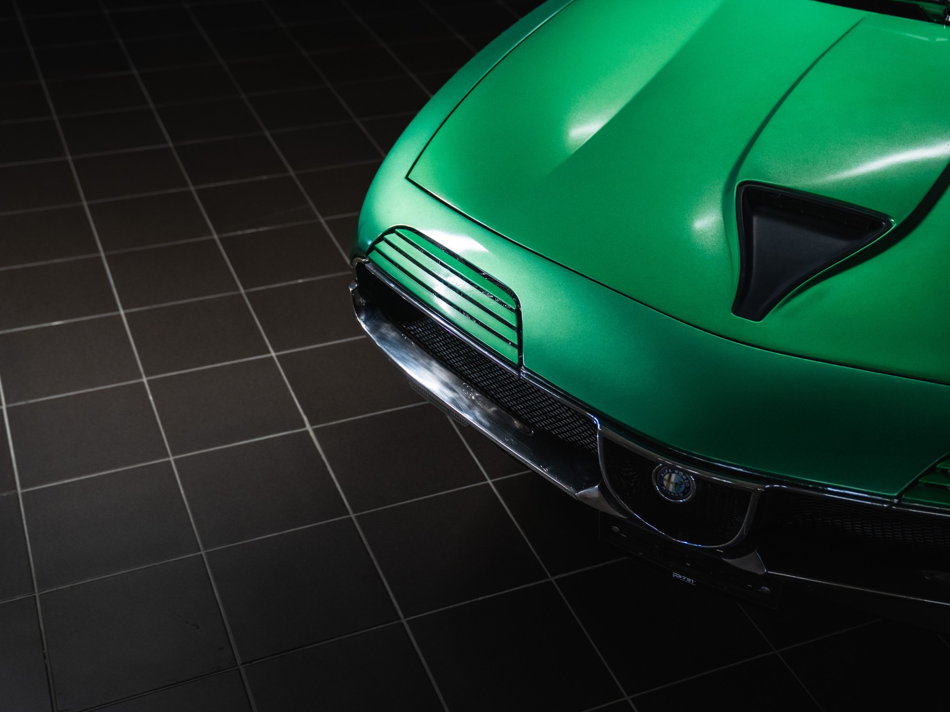 ALFA ROMEO MONTREAL-image-1