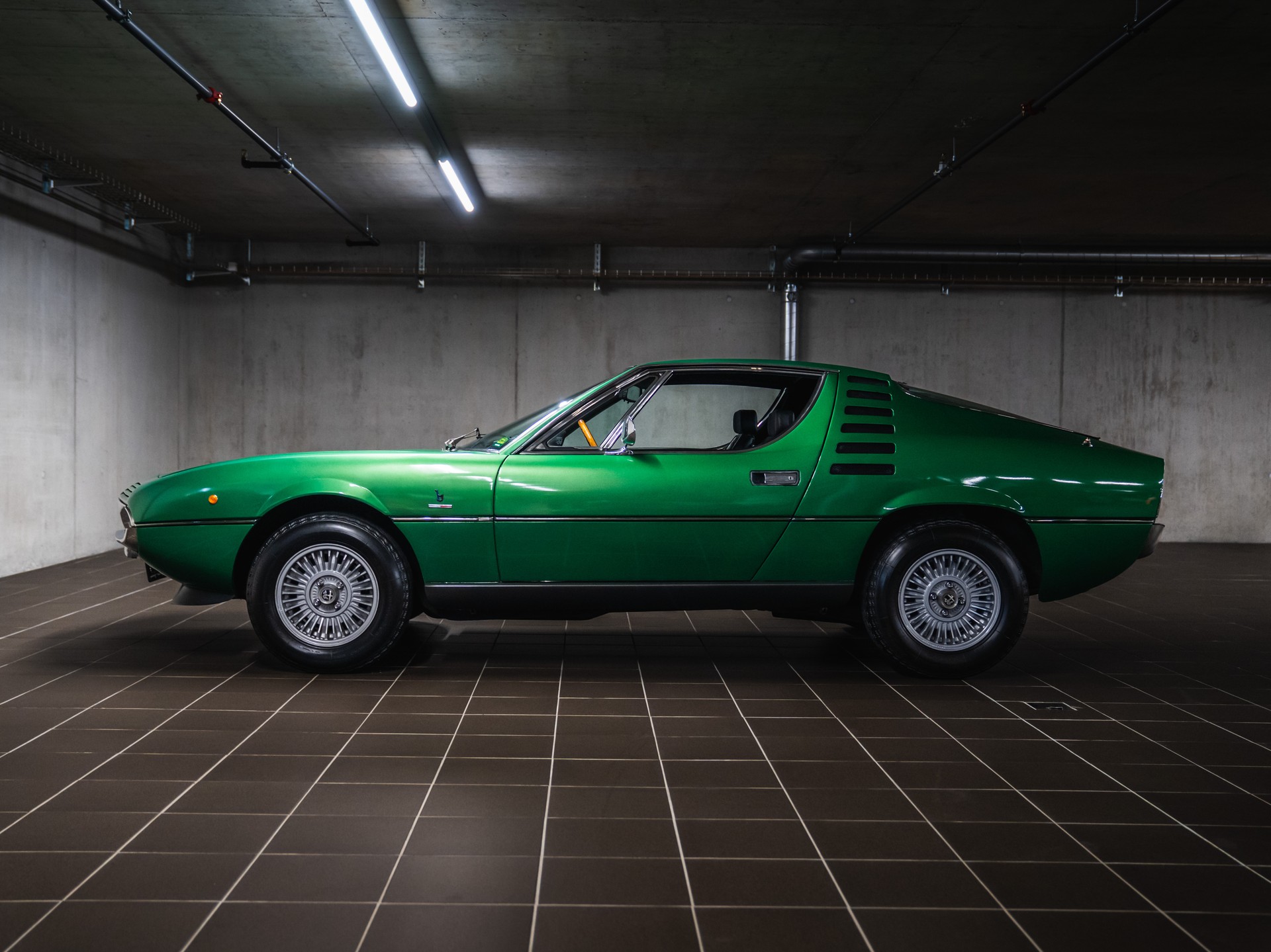 ALFA ROMEO MONTREAL-image-11
