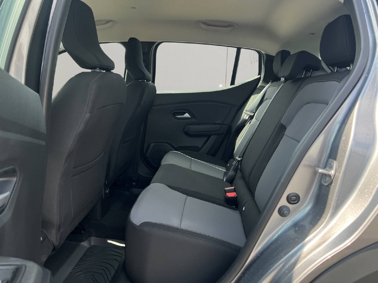 DACIA Sandero 1.0 TCe 90 Stepway Extreme-image-9