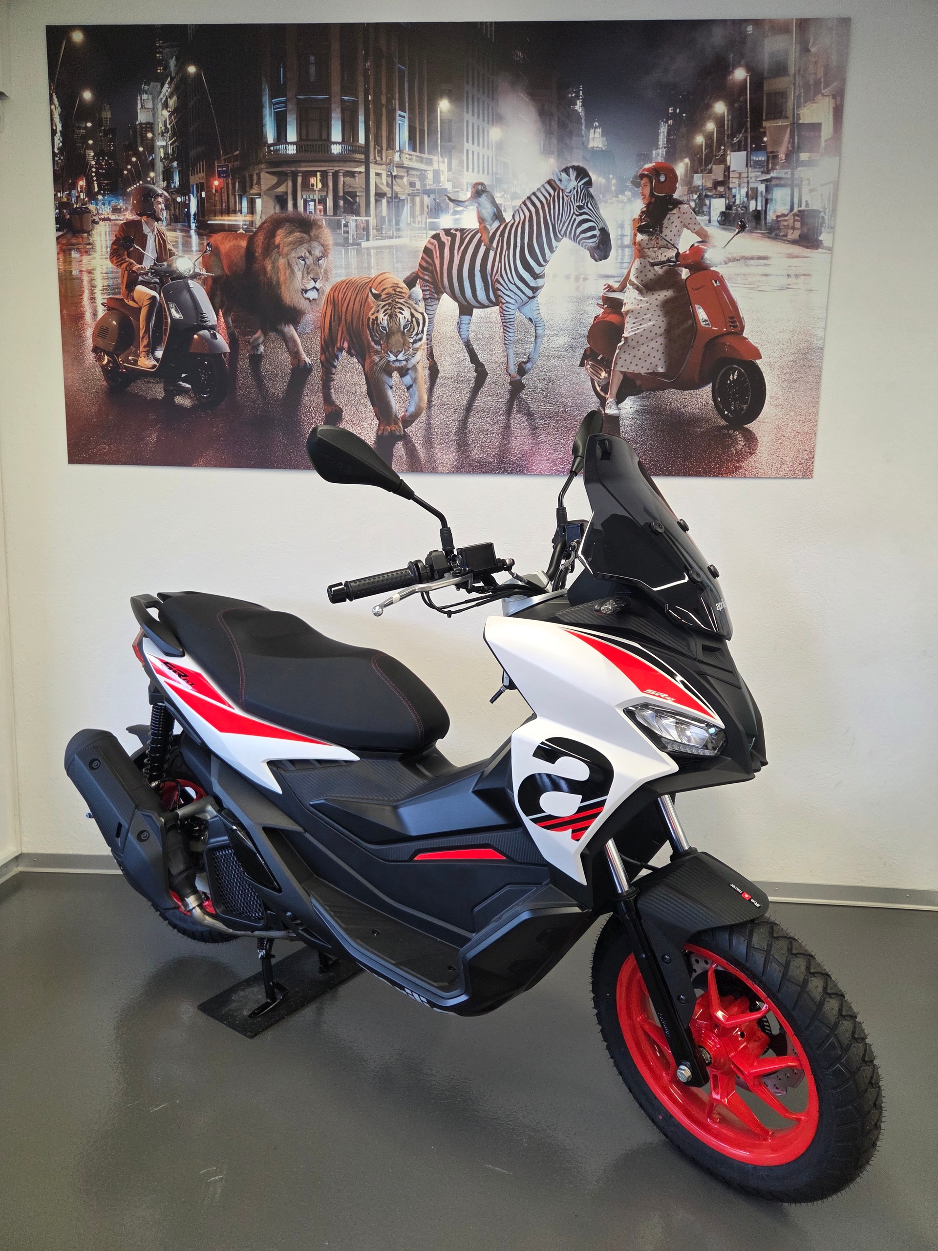 APRILIA SR 125 GT Sport ABS E5+-image-0