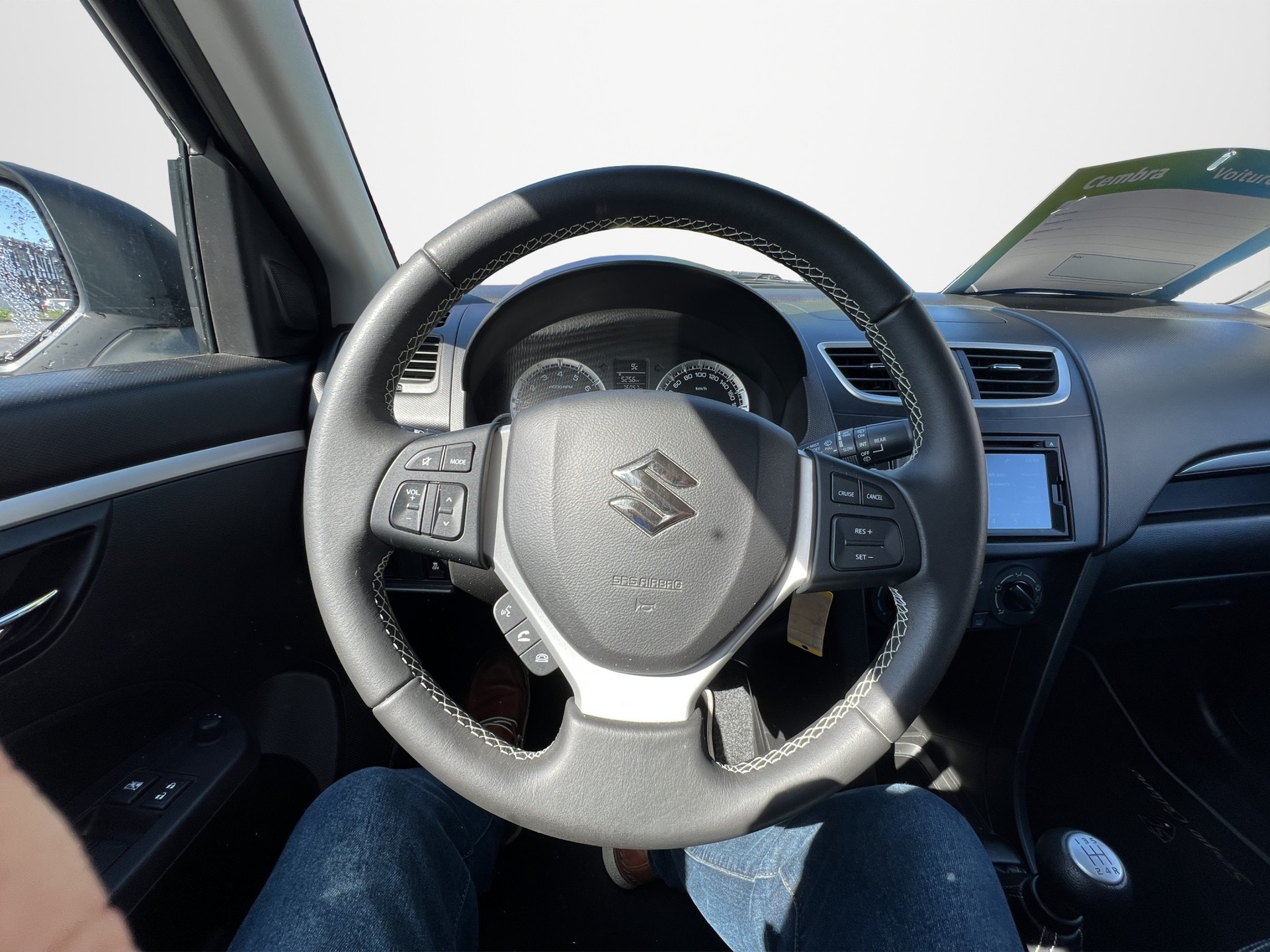 SUZUKI Swift 1.2i Sergio Cellano-image-9
