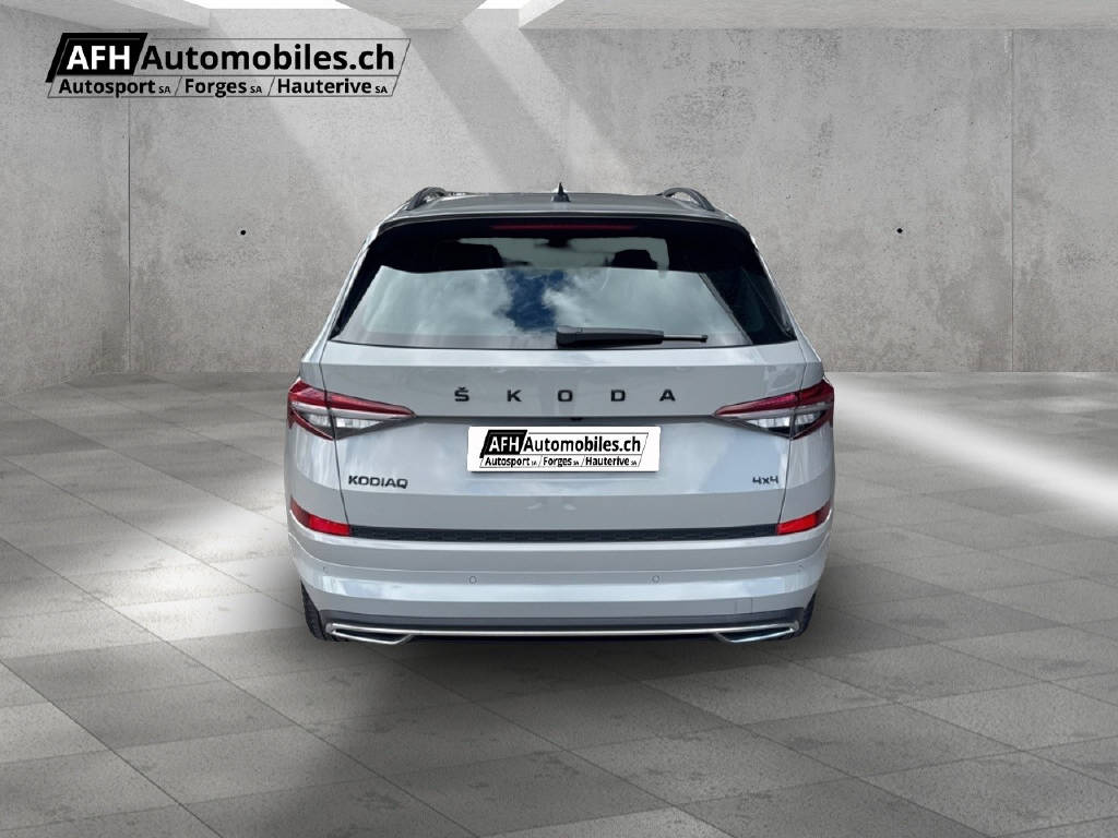 SKODA Kodiaq 2.0 TSI Sportline DSG-showroom-element-3