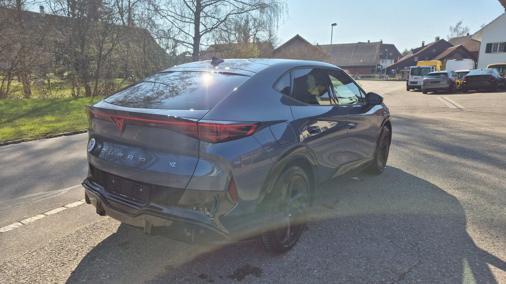 CUPRA Tavascan Type 9 77 kWh VZ Adrenaline-showroom-element-3