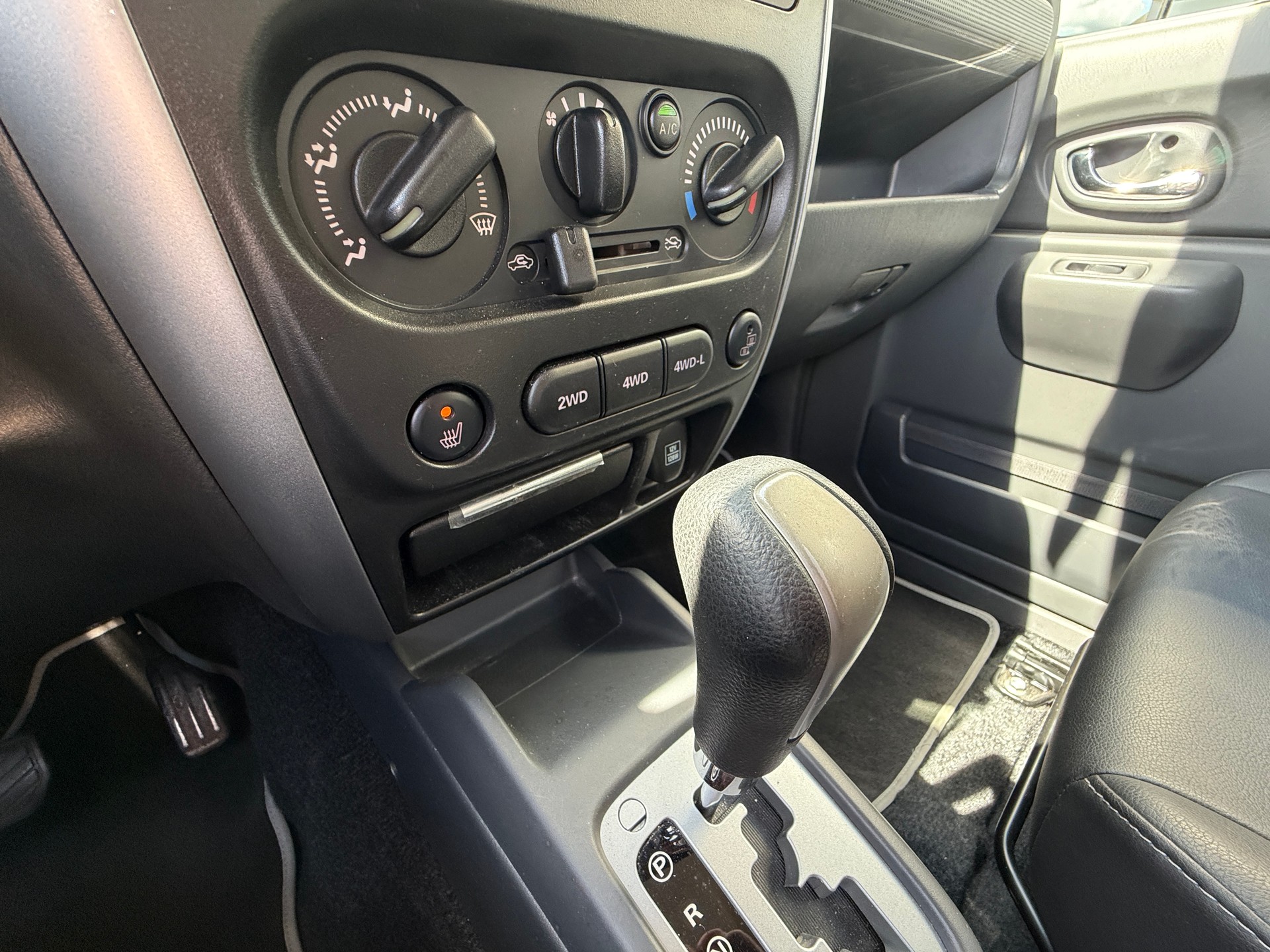SUZUKI Jimny 1.3 16V Sergio Cellano Automatic-image-10
