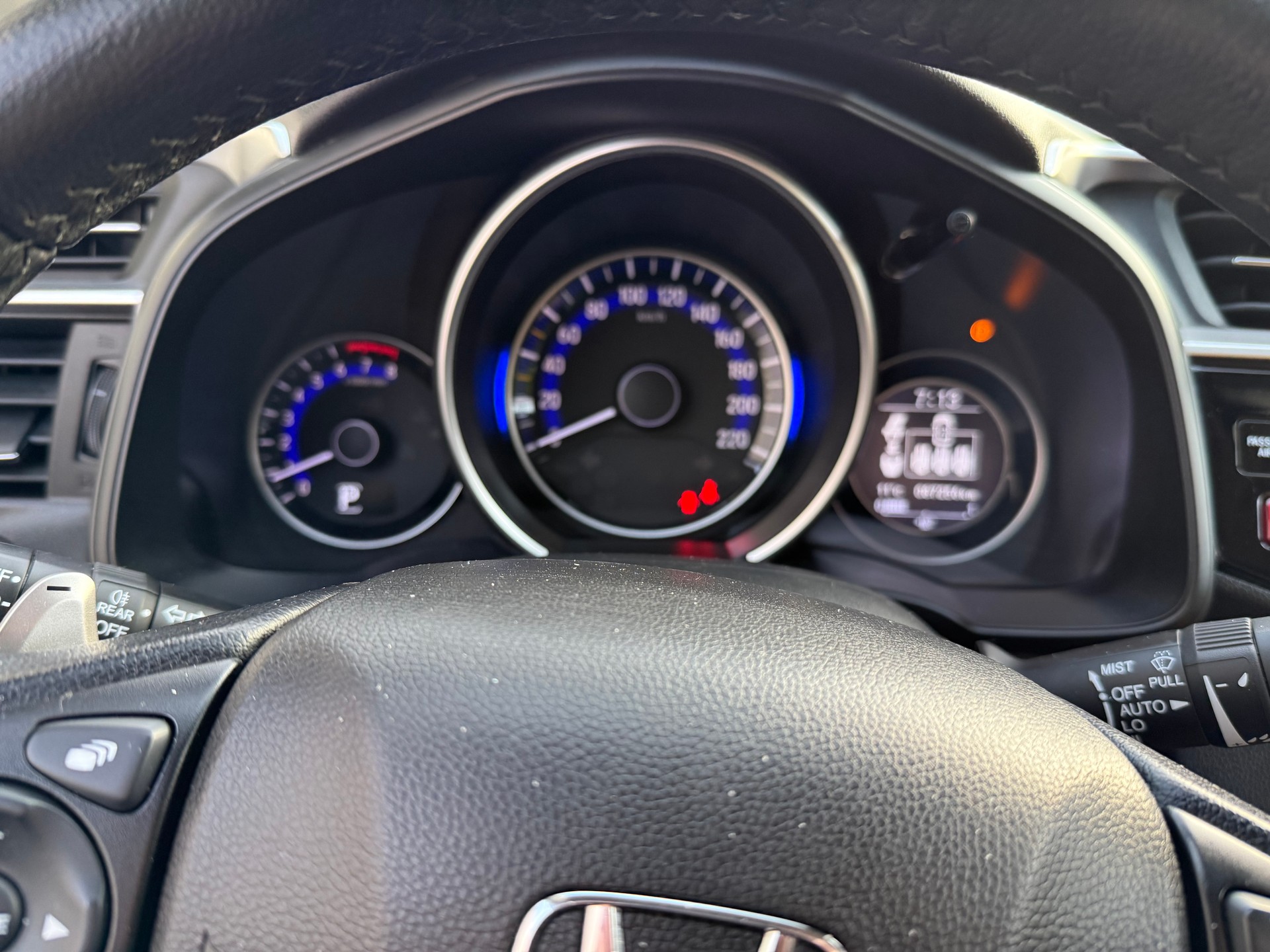 HONDA Jazz 1.3i-VTEC CVT - CUIR BEIGE - CLASSE --image-30
