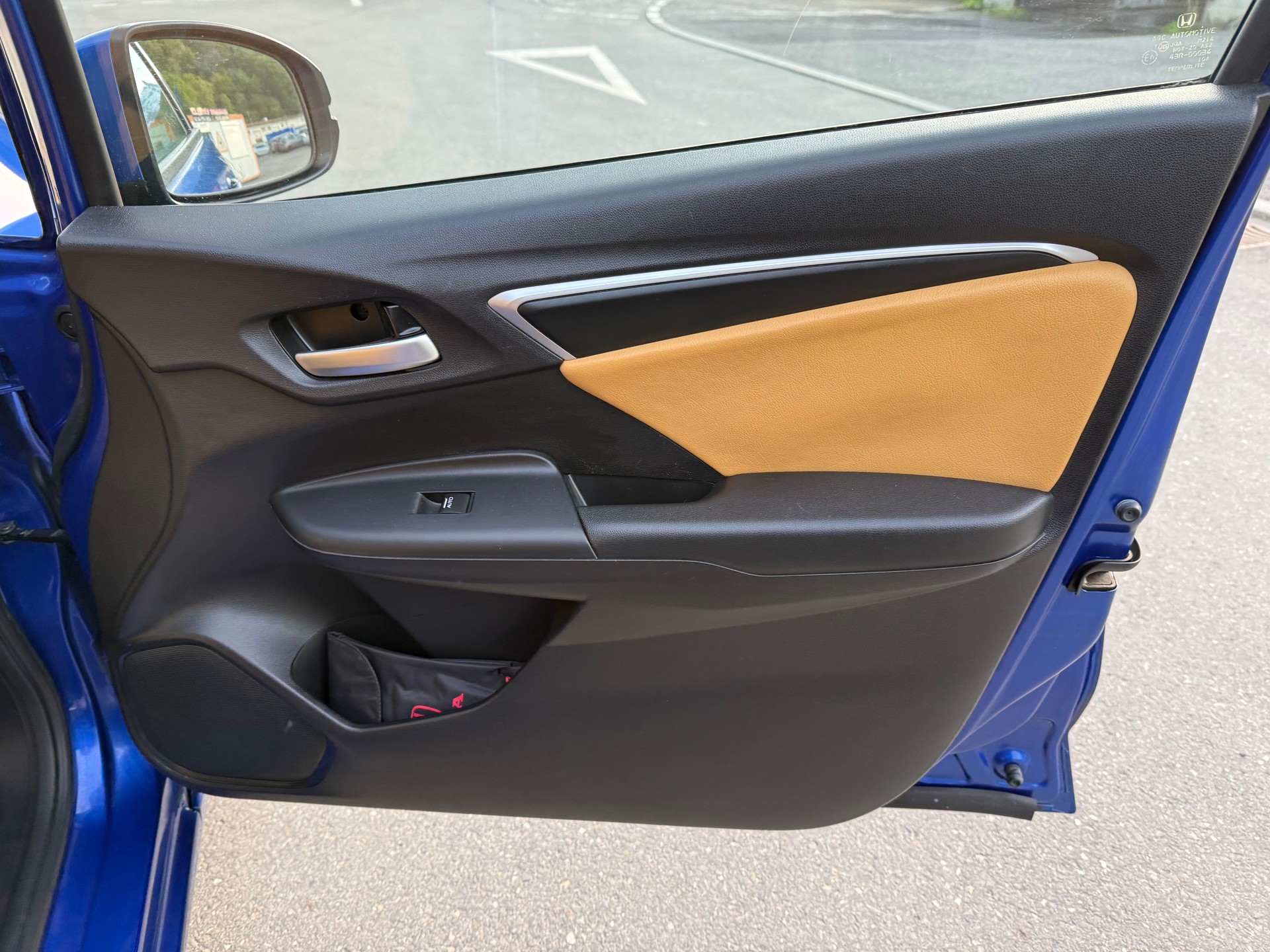 HONDA Jazz 1.3i-VTEC CVT - CUIR BEIGE - CLASSE --image-23
