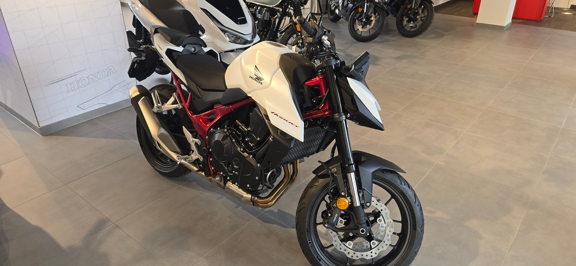 HONDA CB 750 Hornet-image-3