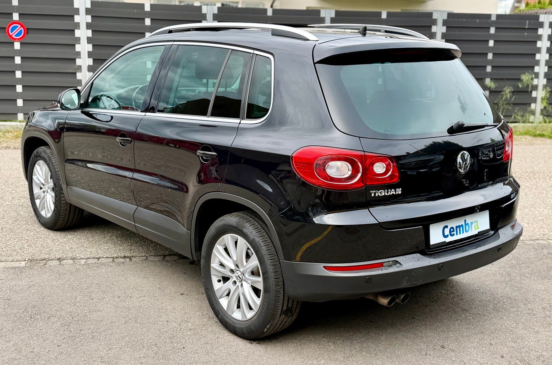 VW Tiguan 2.0 TSI Sport&Style-image-3
