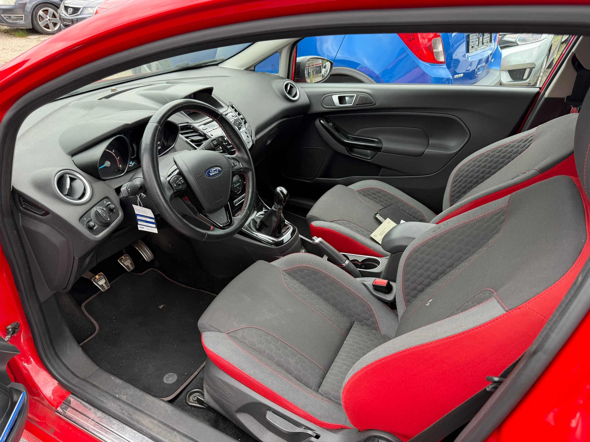 FORD Fiesta 1.0 SCTi Sport Red -ab Mfk-image-4
