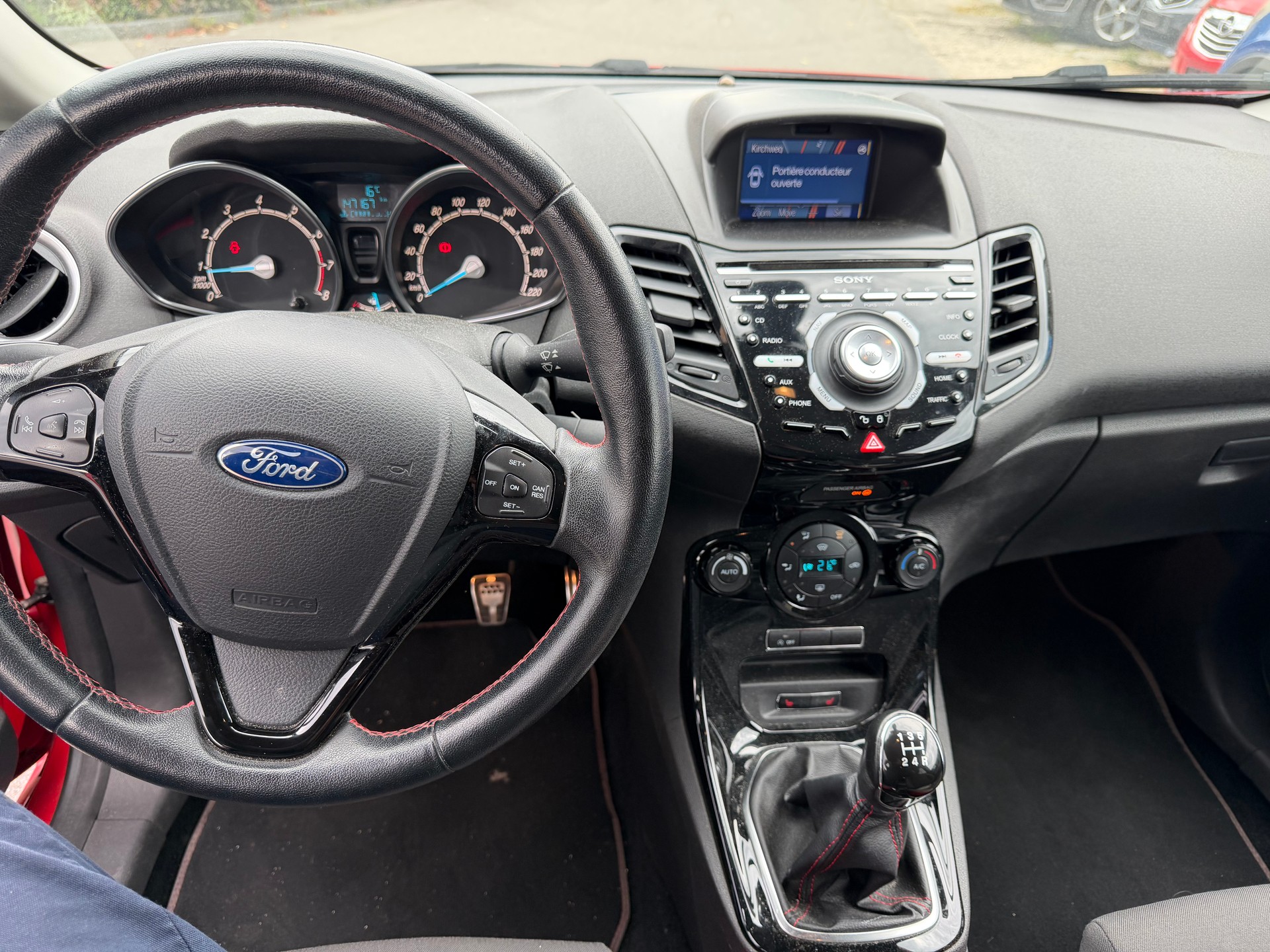 FORD Fiesta 1.0 SCTi Sport Red -ab Mfk-image-6