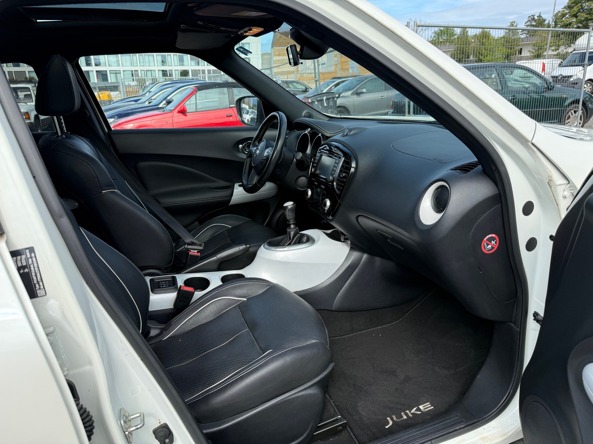 NISSAN Juke 1.6 DIG-T tekna-image-7