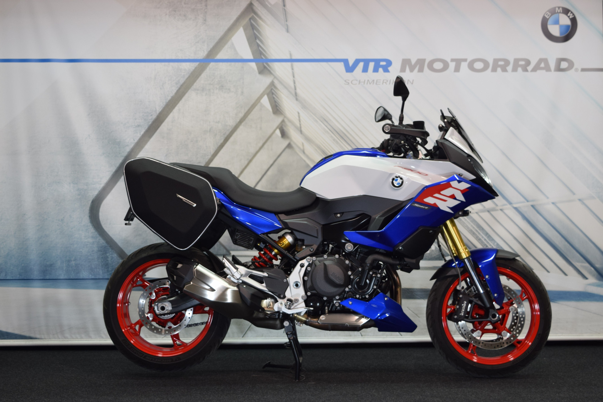 BMW F 900 XR Sport inkl. Seitenkoffer & Kurzheck-showroom-element-1