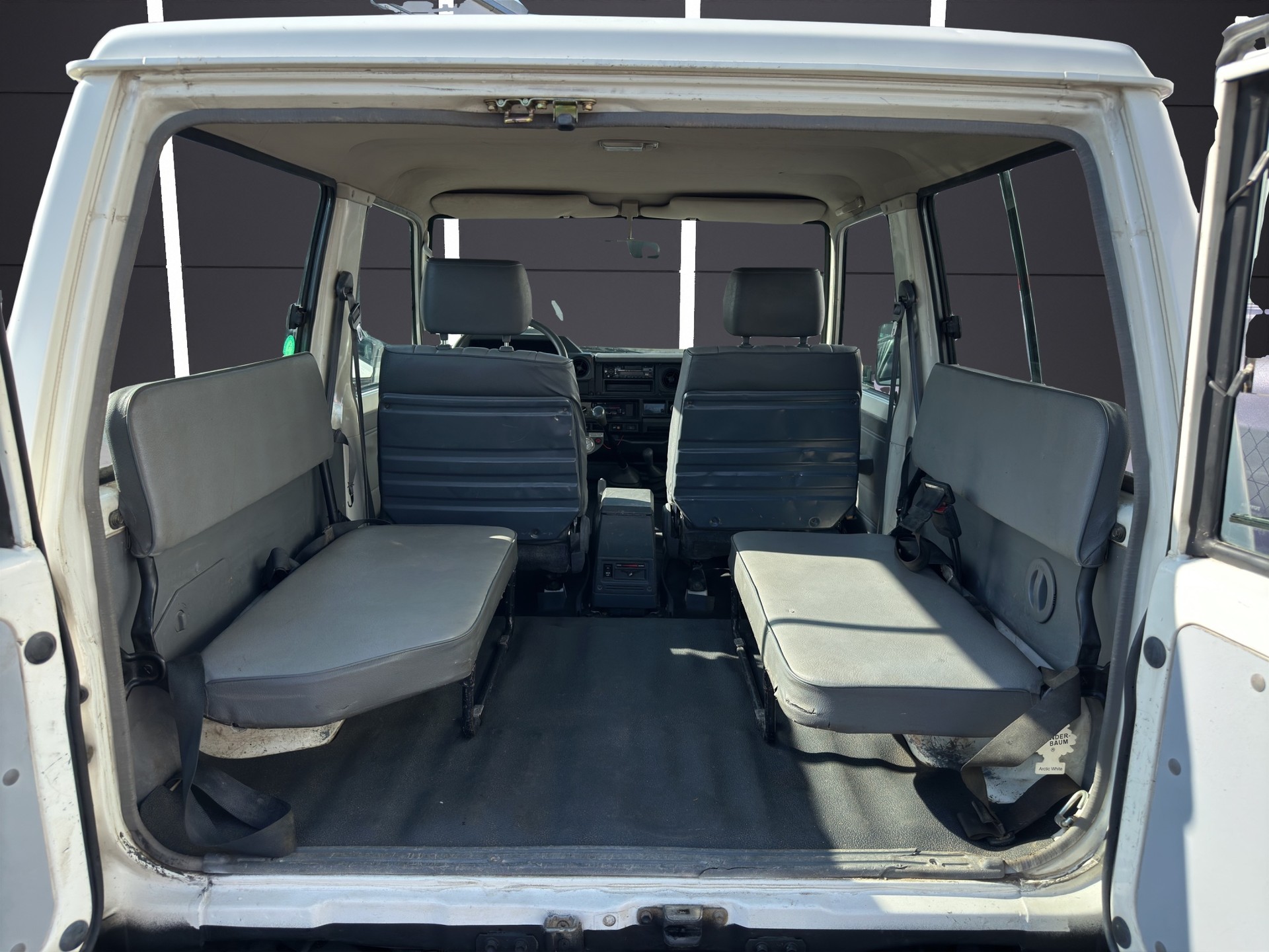 TOYOTA Land Cruiser 400 HdT 4.2 D HZJ-image-35