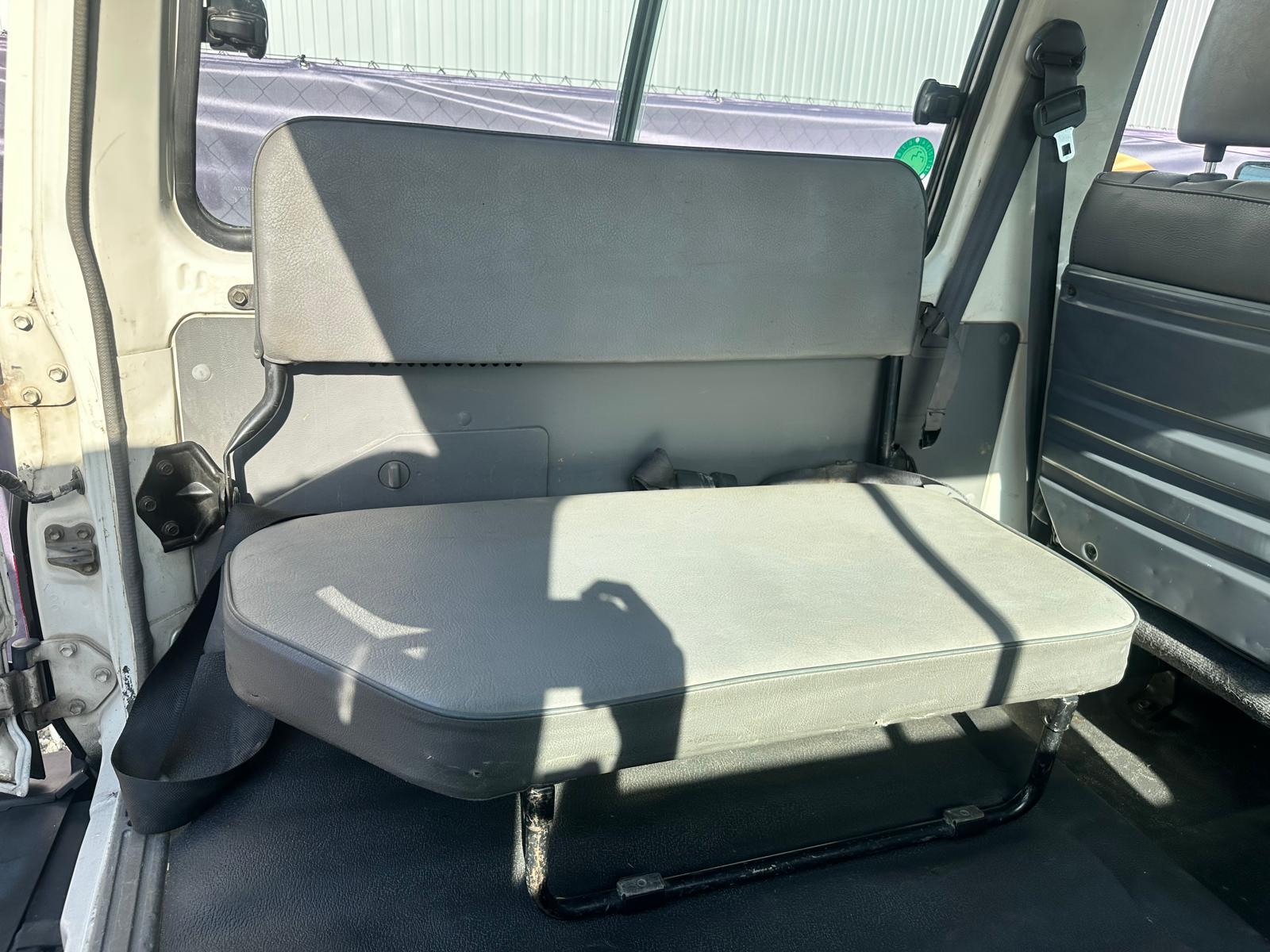 TOYOTA Land Cruiser 400 HdT 4.2 D HZJ-image-42