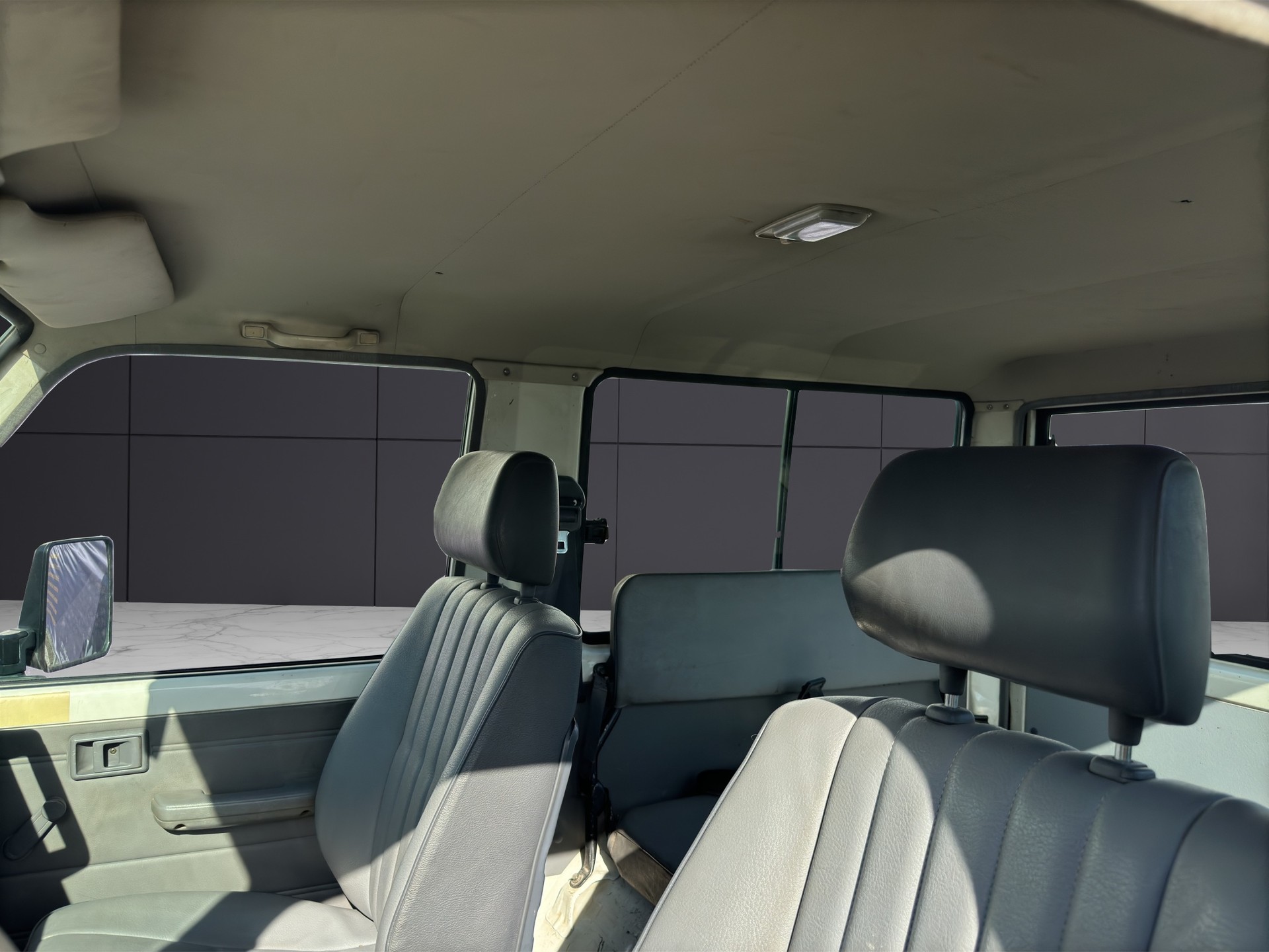 TOYOTA Land Cruiser 400 HdT 4.2 D HZJ-image-14