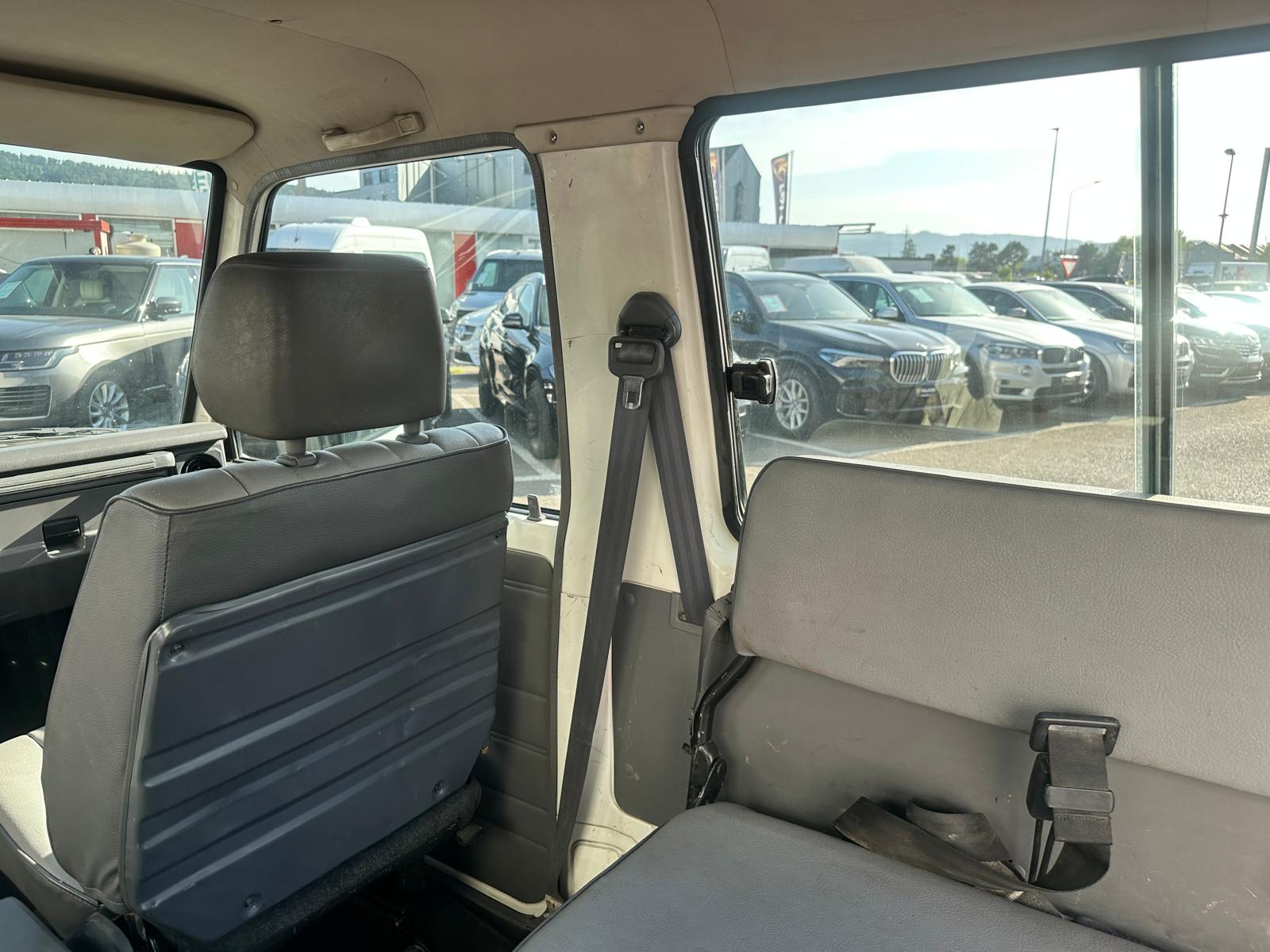 TOYOTA Land Cruiser 400 HdT 4.2 D HZJ-image-40