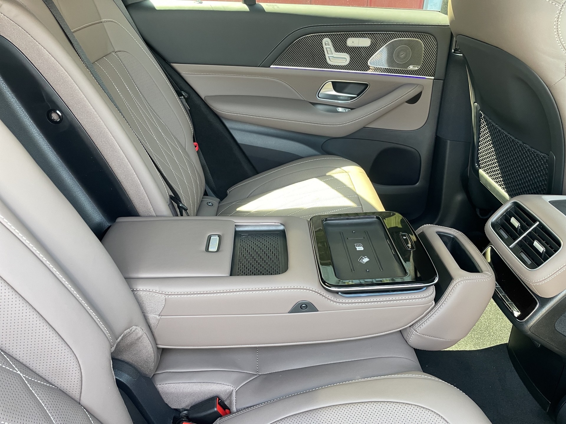 MERCEDES-BENZ GLE 53 Hybrid EQ Star AMG 4matic+-image-18