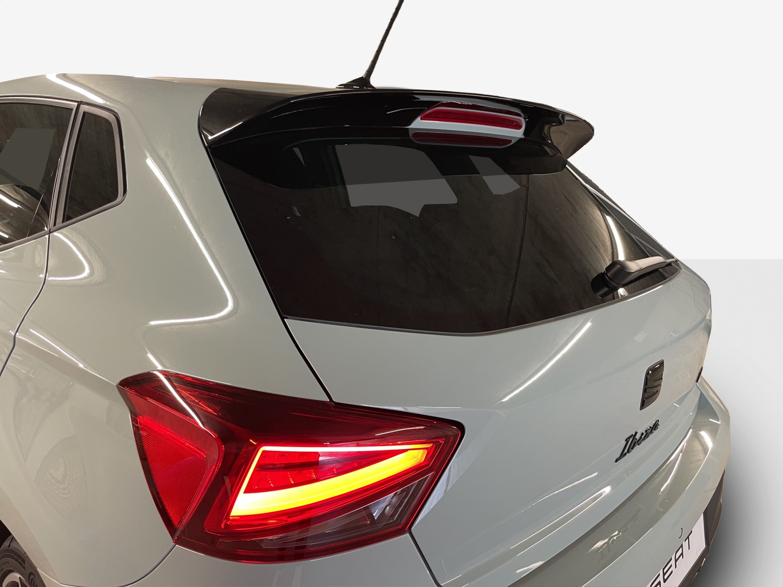 SEAT Ibiza 1.5 EcoTSI Move FR DSG-image-13