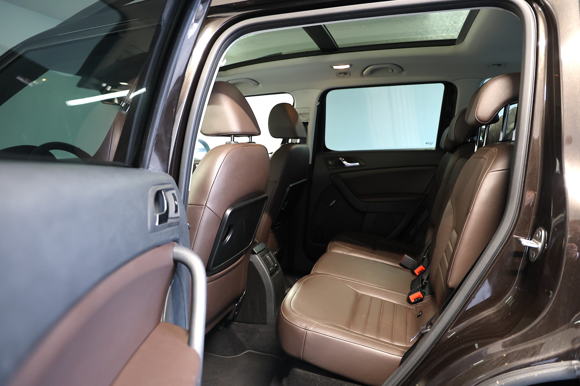 SKODA Yeti Outdoor 2.0 TDI L&K 4x4 DSG-image-15