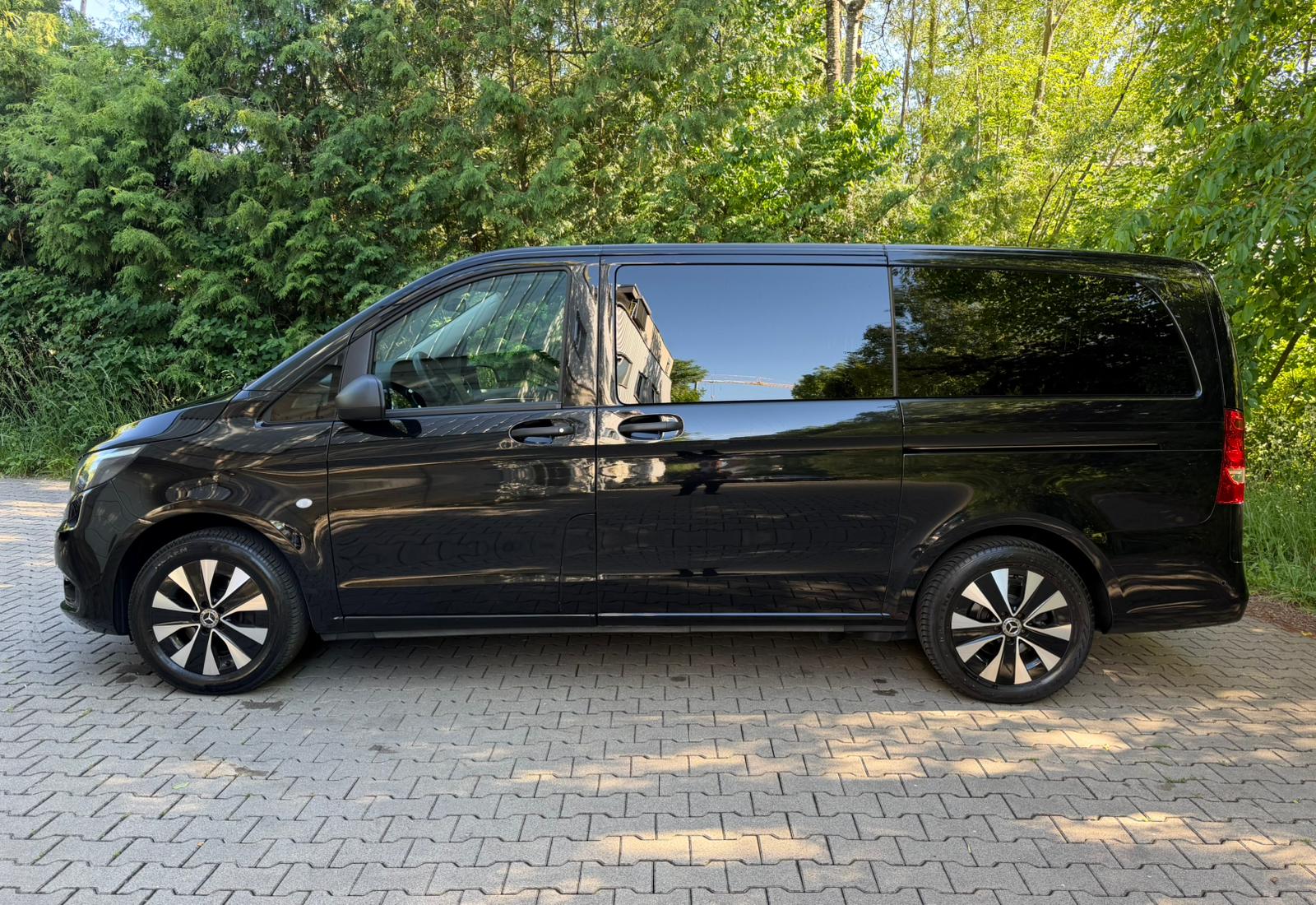 MERCEDES-BENZ Vito 116 CDI Lang Select Tourer 4Matic 9G-Tronic-showroom-element-1