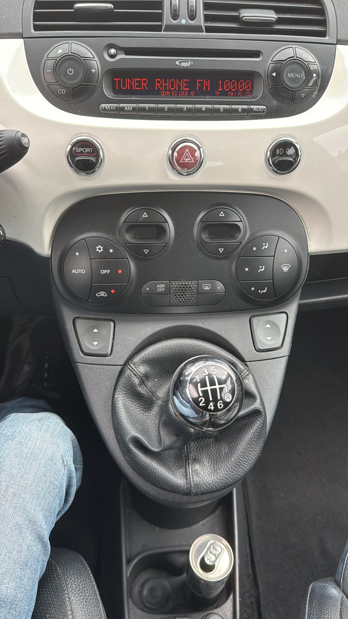 FIAT 500 1.4 16V Lounge-image-13