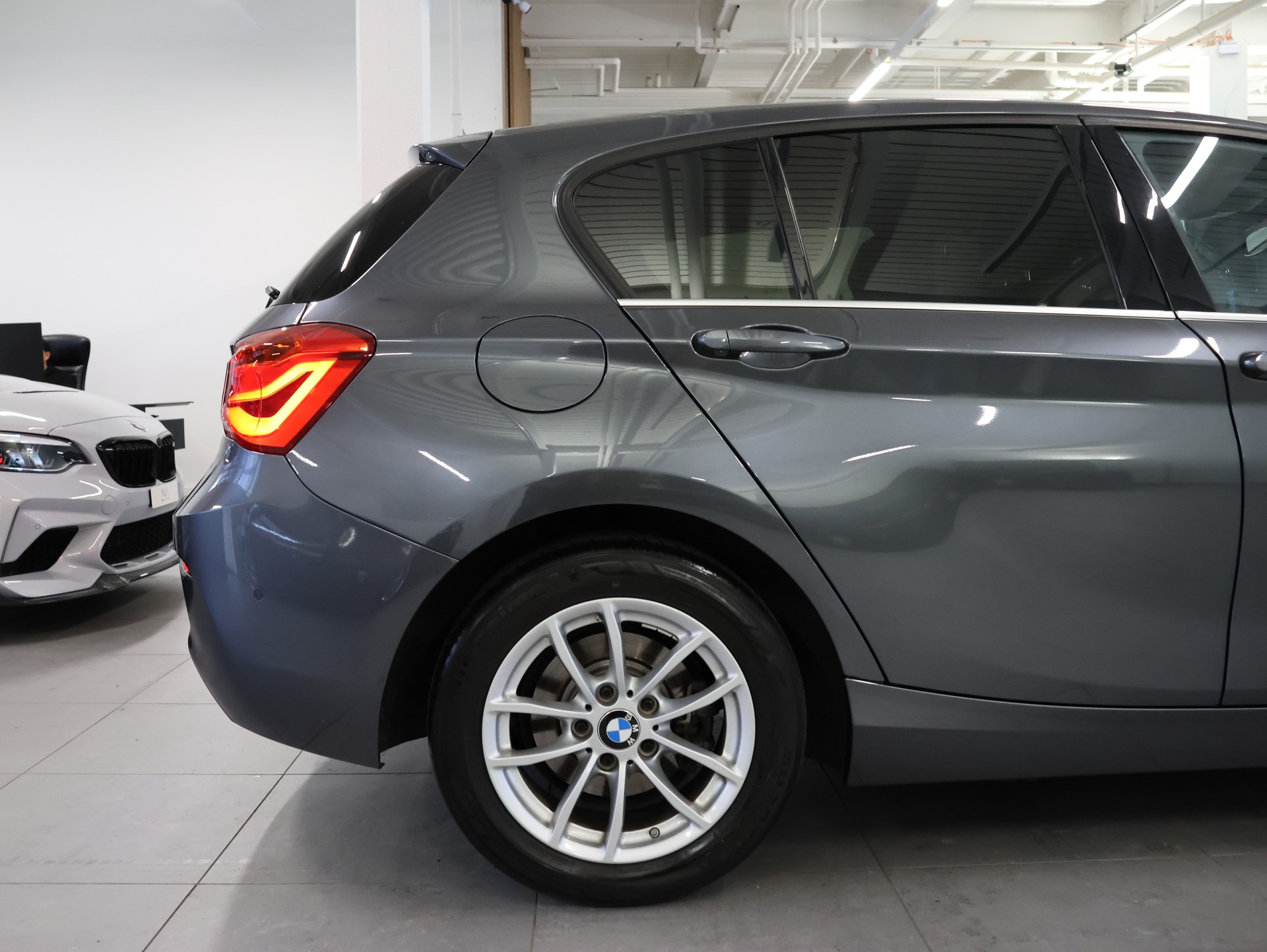 BMW 118i M Sport Steptronic *Rückfahrkamera* *M Packet* *Klima*-image-13