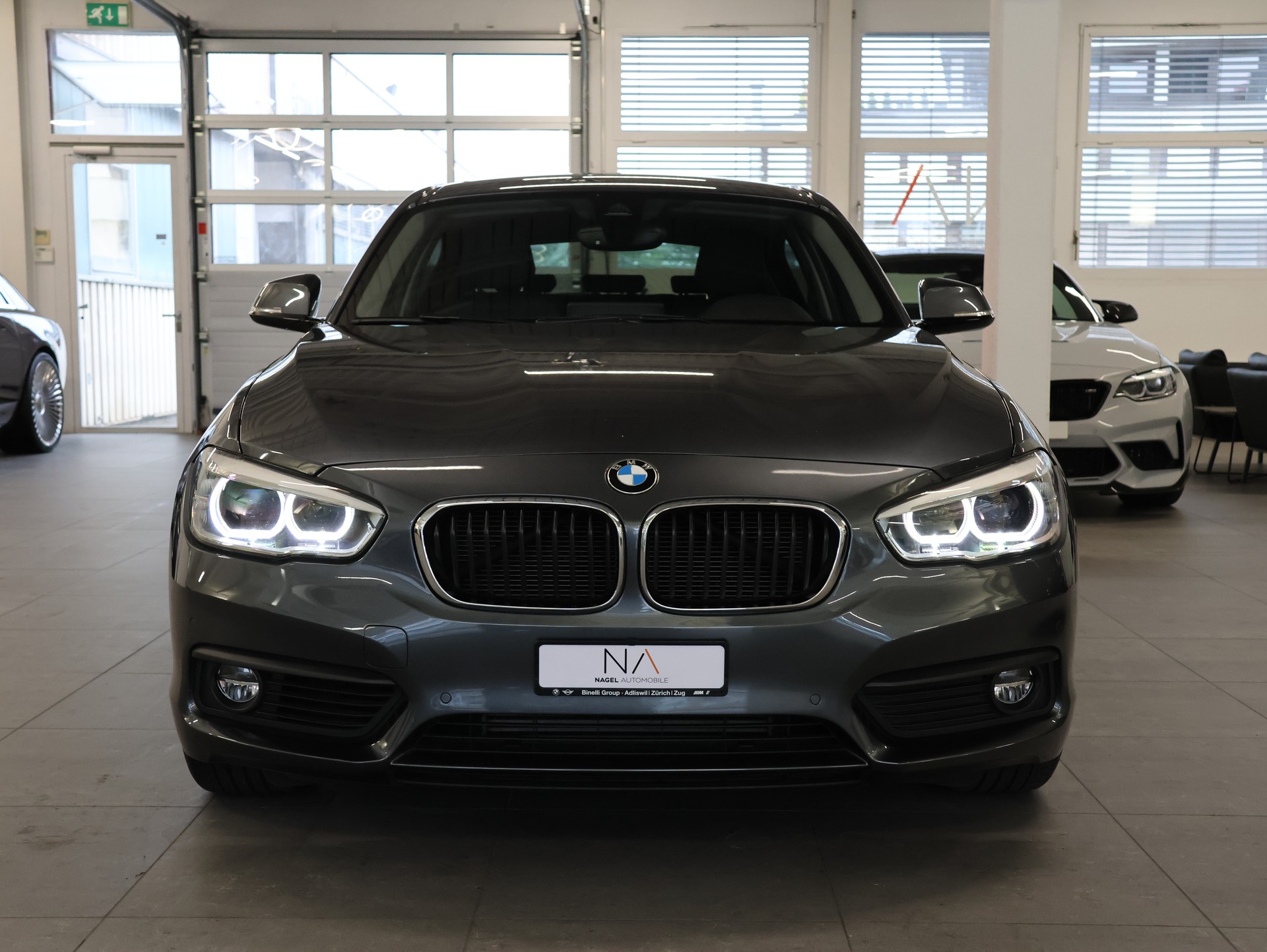 BMW 118i M Sport Steptronic *Rückfahrkamera* *M Packet* *Klima*-showroom-element-2