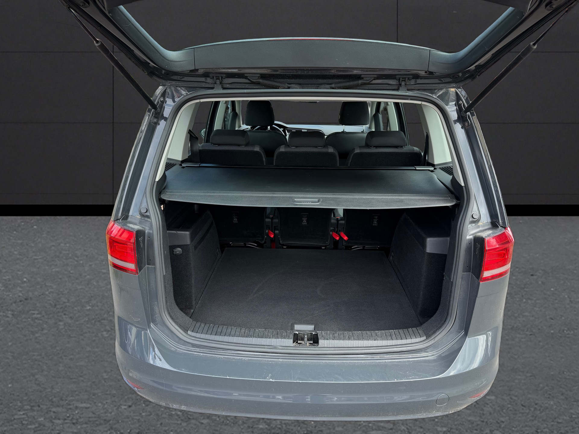 VW Touran 1.6 TDI BlueMotion Technology Comfortline-image-8
