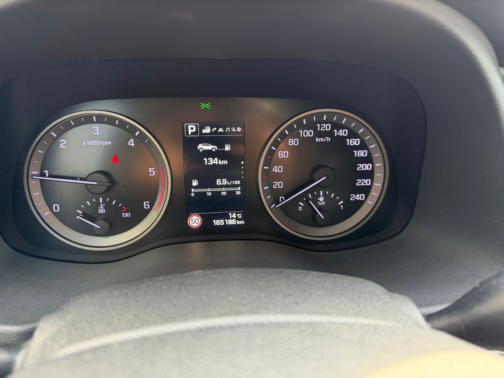HYUNDAI Tucson 1.7 CRDI DCT7-image-10