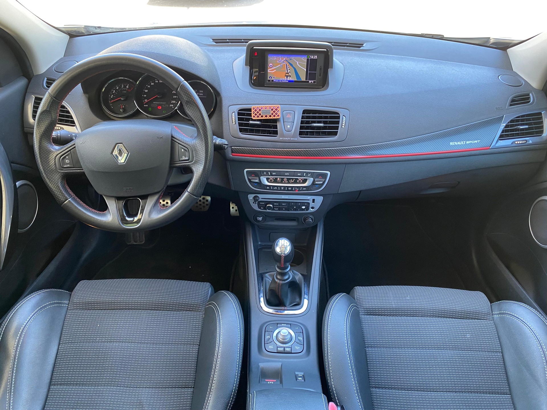 RENAULT Mégane 2.0 TCe GT-image-6