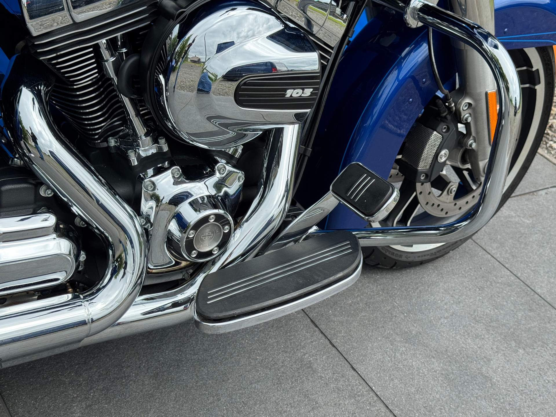 HARLEY-DAVIDSON FLTRXS Road Glide 103 Special (35 KW)-image-4