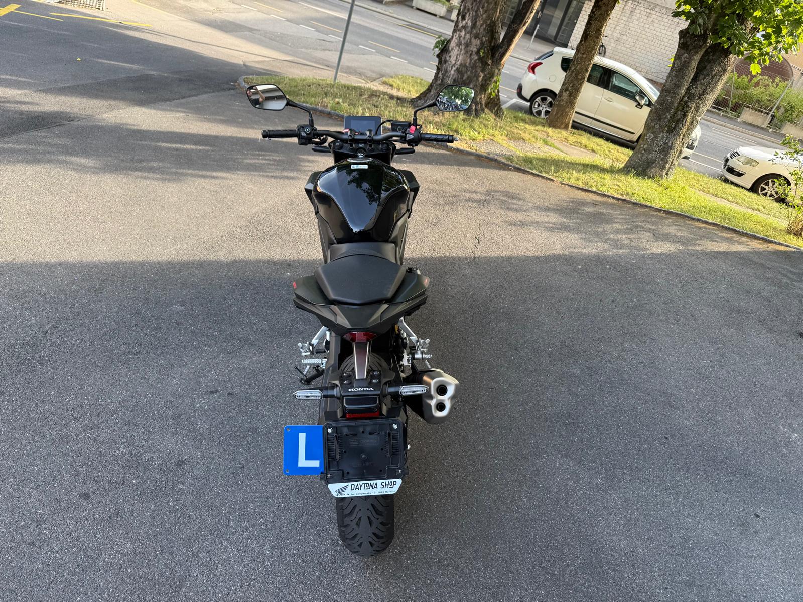 HONDA CB 500 Hornet E-Clutch-image-8
