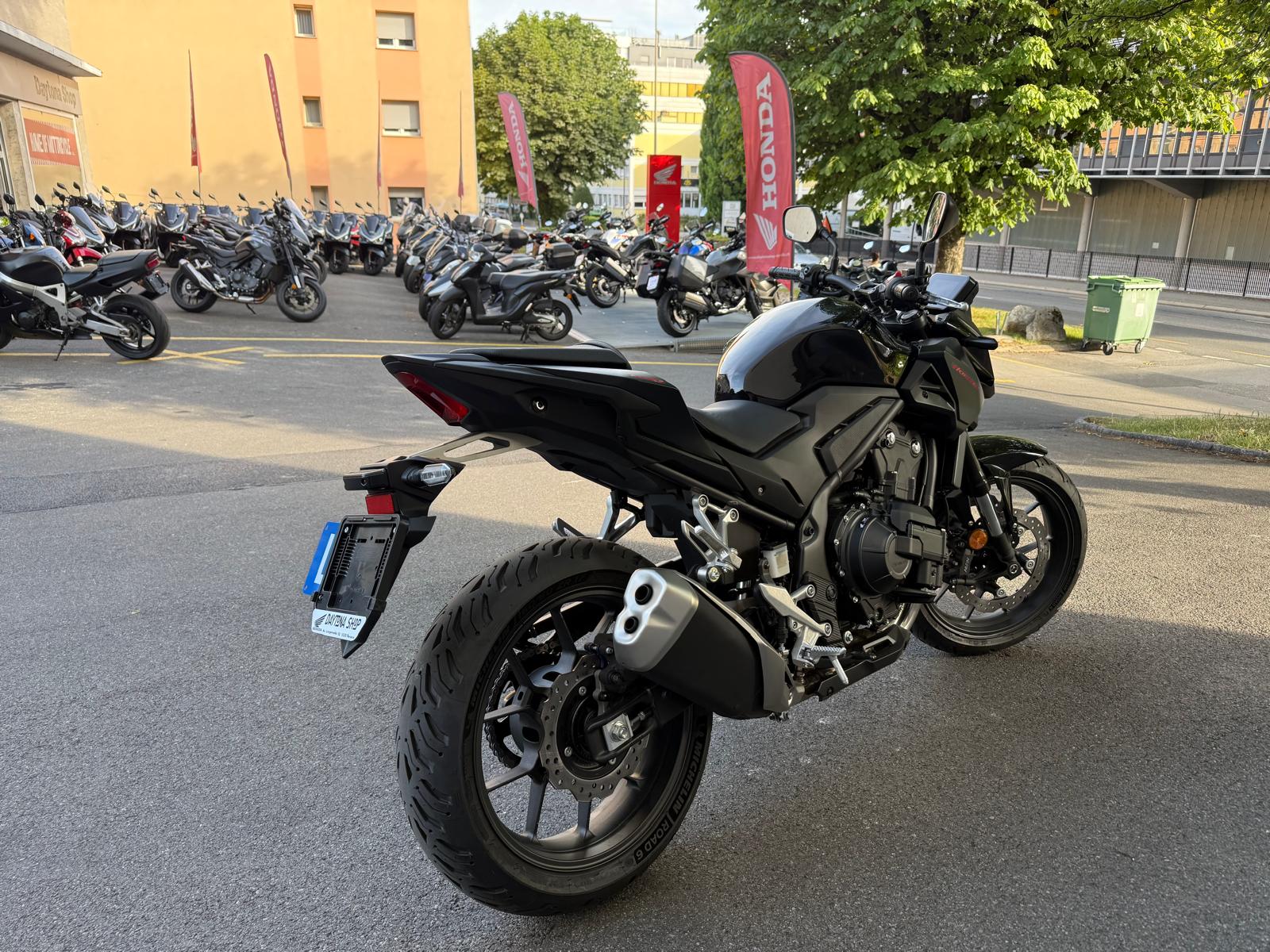 HONDA CB 500 Hornet E-Clutch-image-5