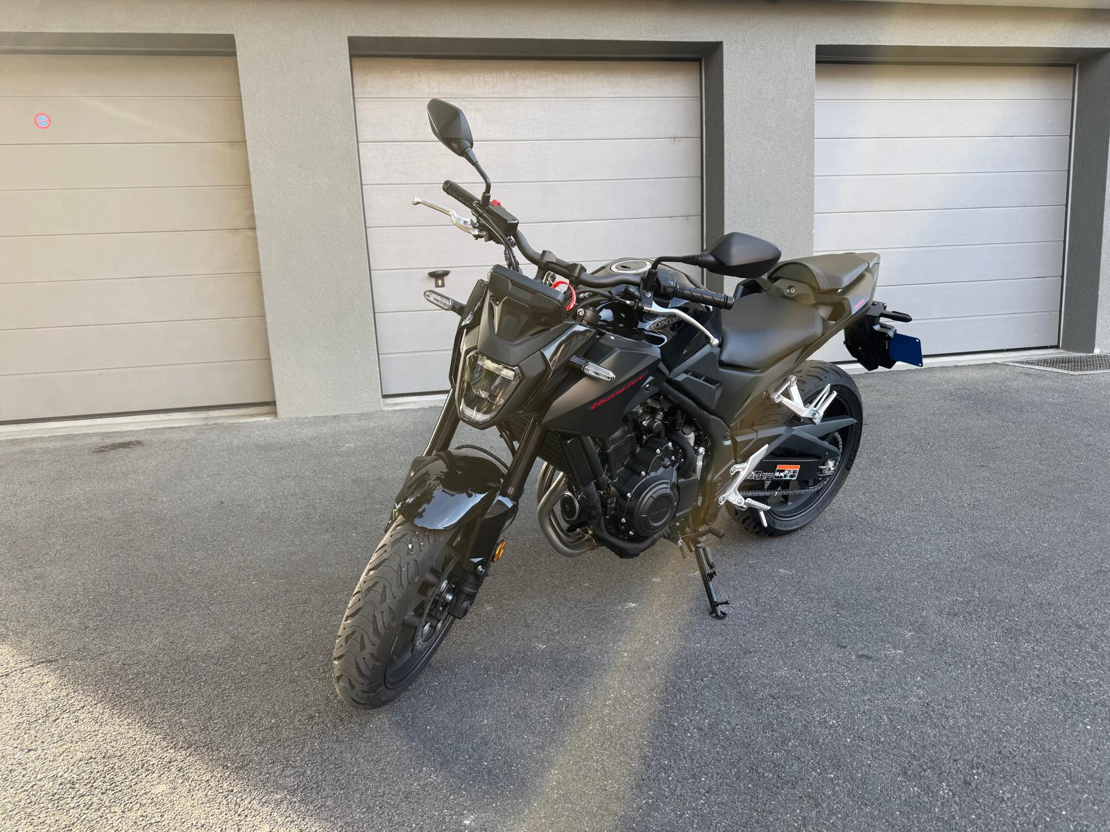 HONDA CB 500 Hornet E-Clutch-image-0