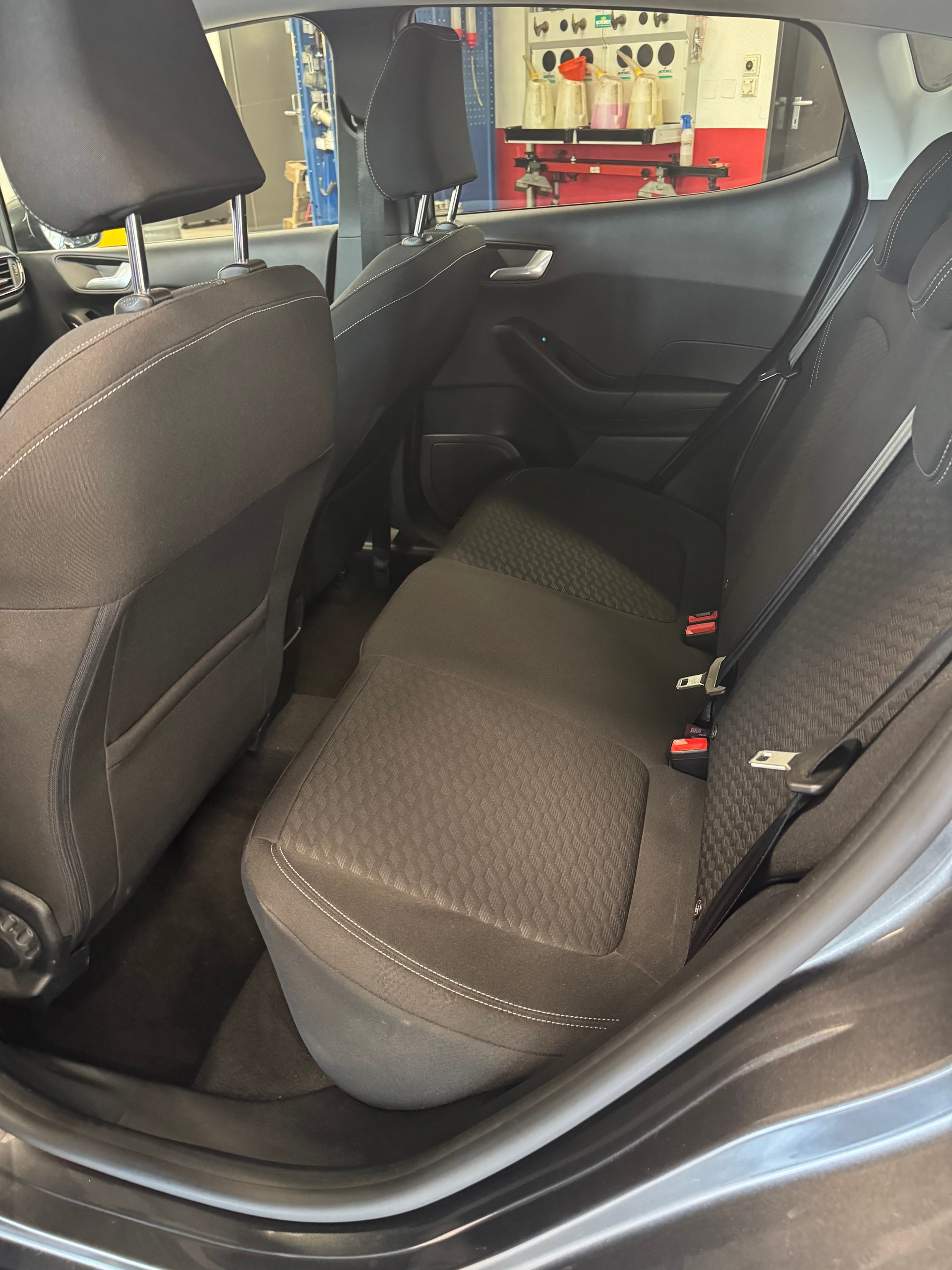 FORD Fiesta 1.0 SCTi MHEV Titanium X Automat-image-11