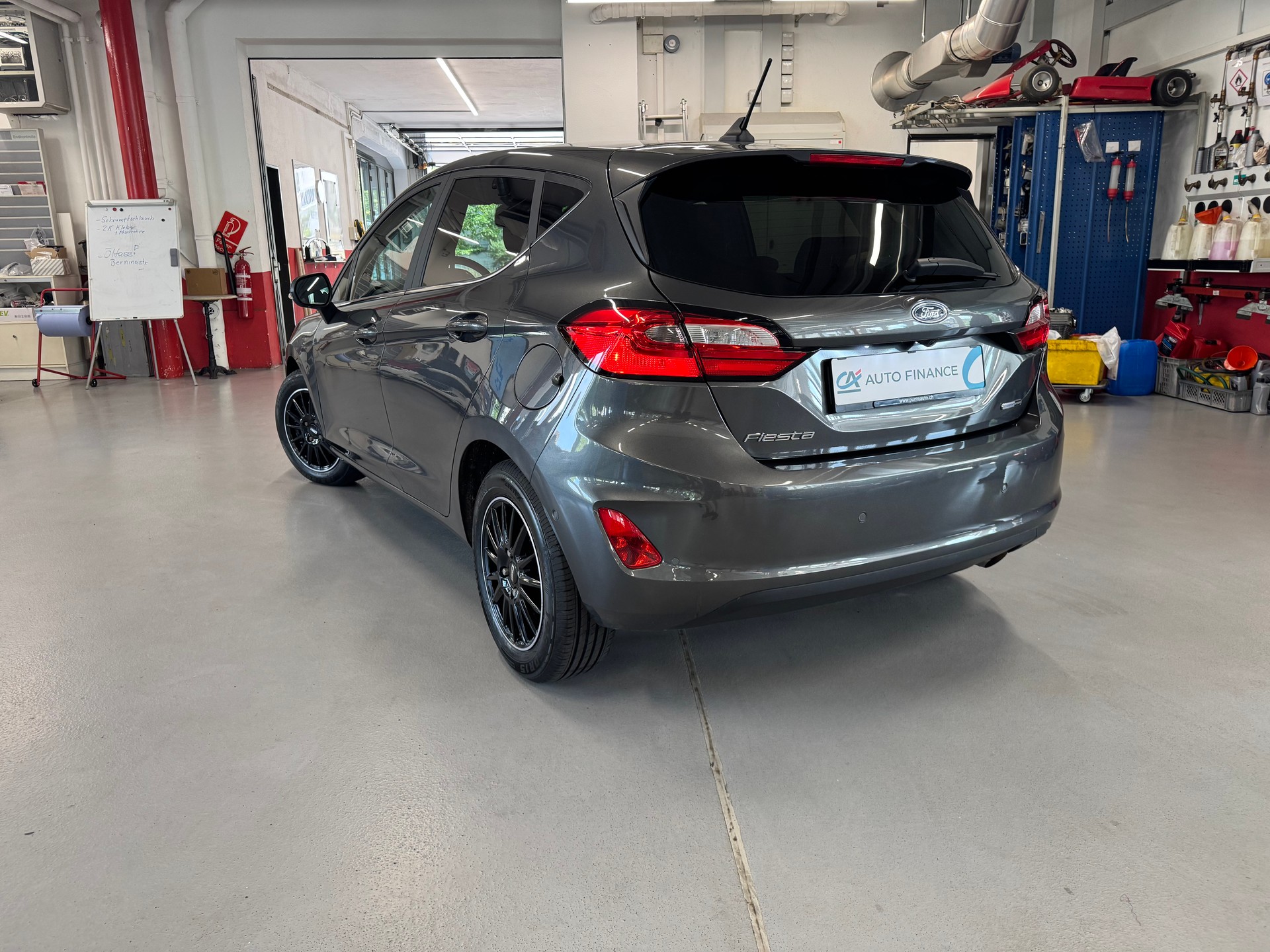 FORD Fiesta 1.0 SCTi MHEV Titanium X Automat-image-4